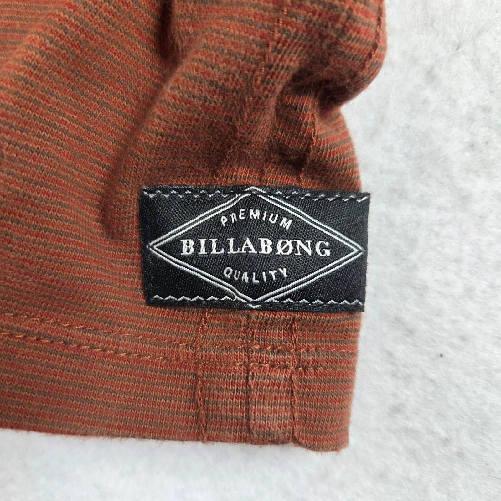 Billabong VTG BILLABONG TShirt Mens Medium Rust Custom Fit 100% Cotton Size US M / EU 48-50 / 2 - 9 Thumbnail