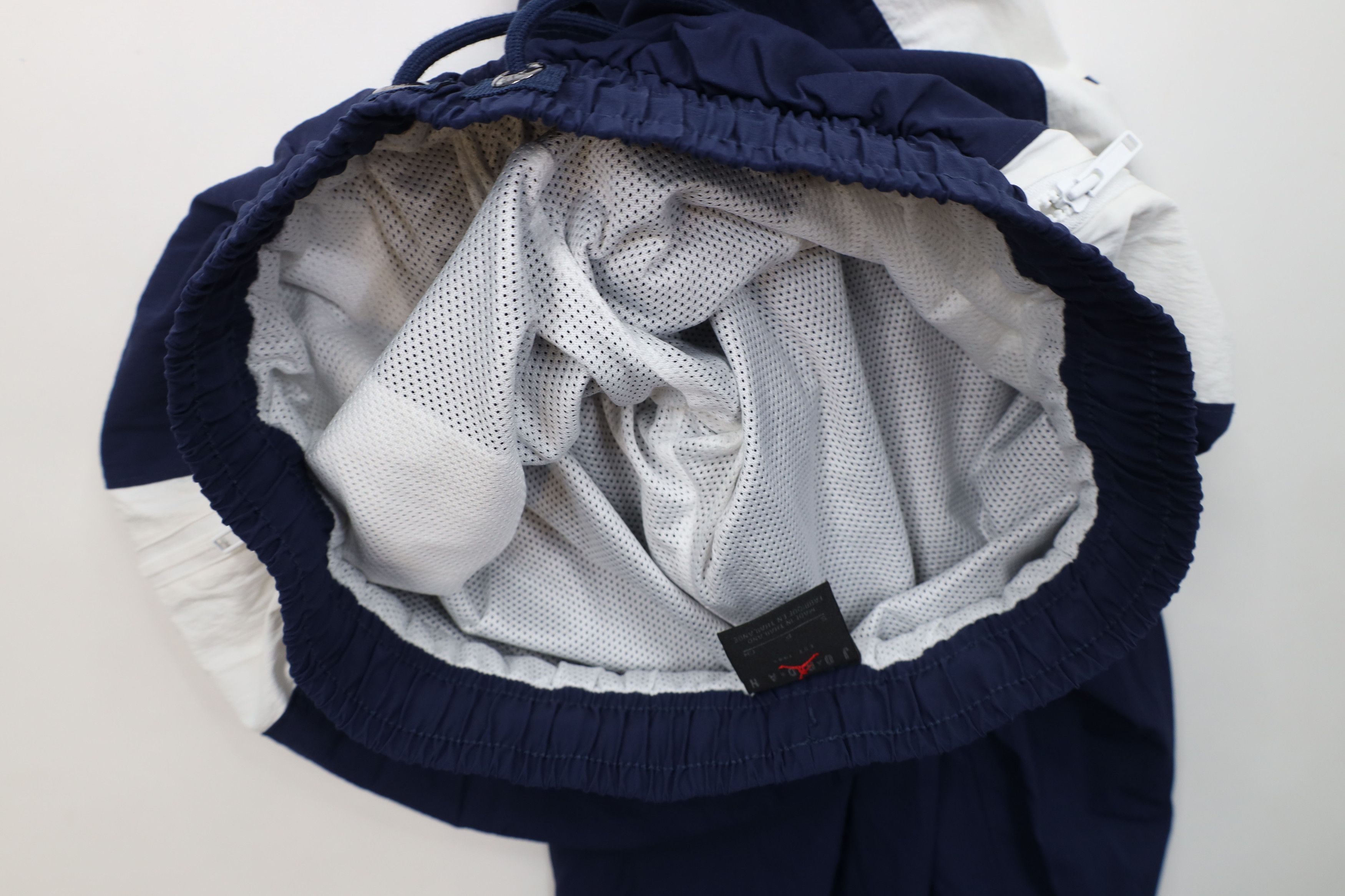 Nike Nike Air Jordan Jumpman Windbreaker Joggers Pants Navy Blue Size US 32 / EU 48 - 12 Thumbnail