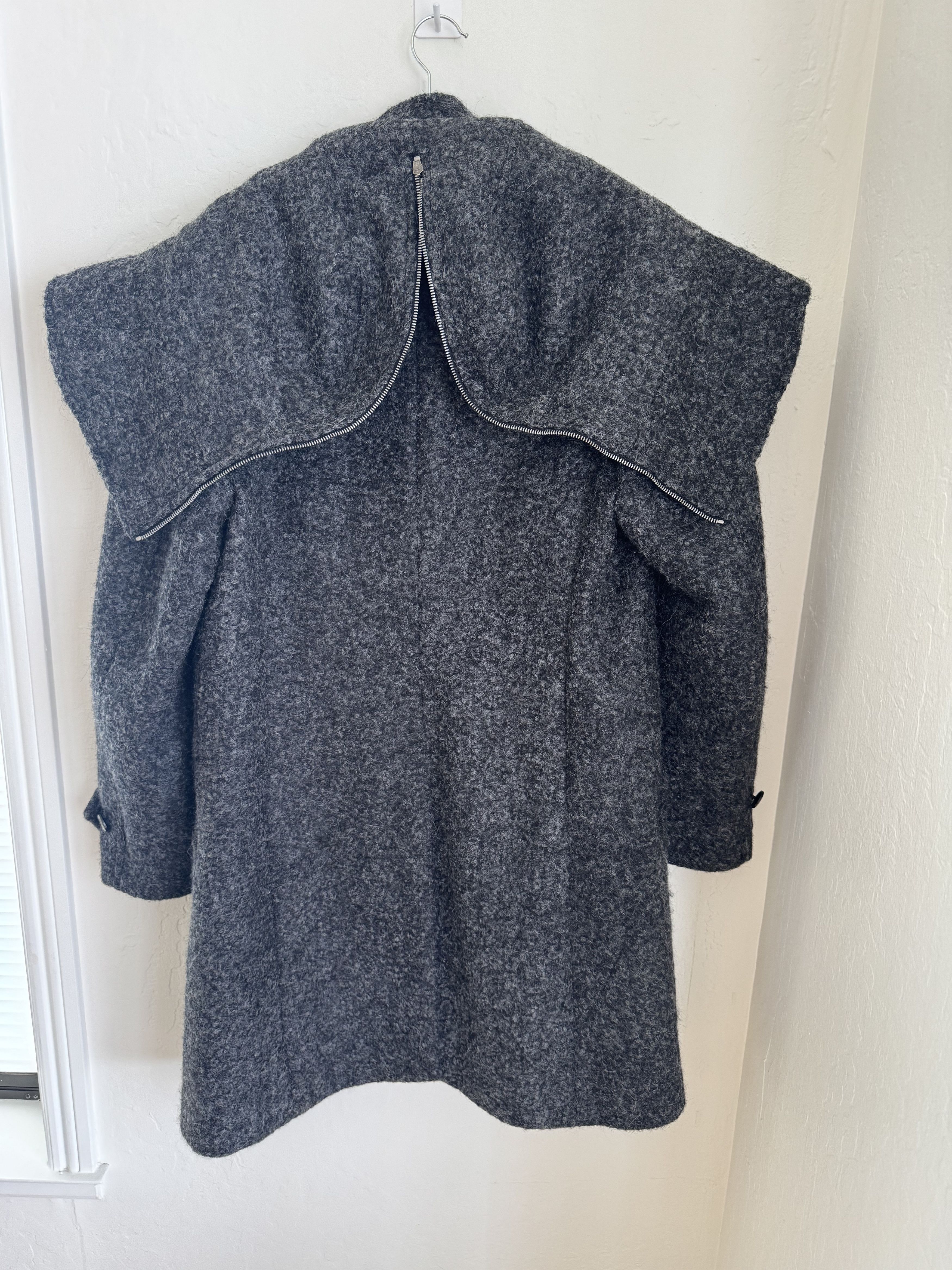 Alexander McQueen Alexander McQueen Toggle Coat Fall 2010 Size US L / EU 52-54 / 3 - 5 Thumbnail