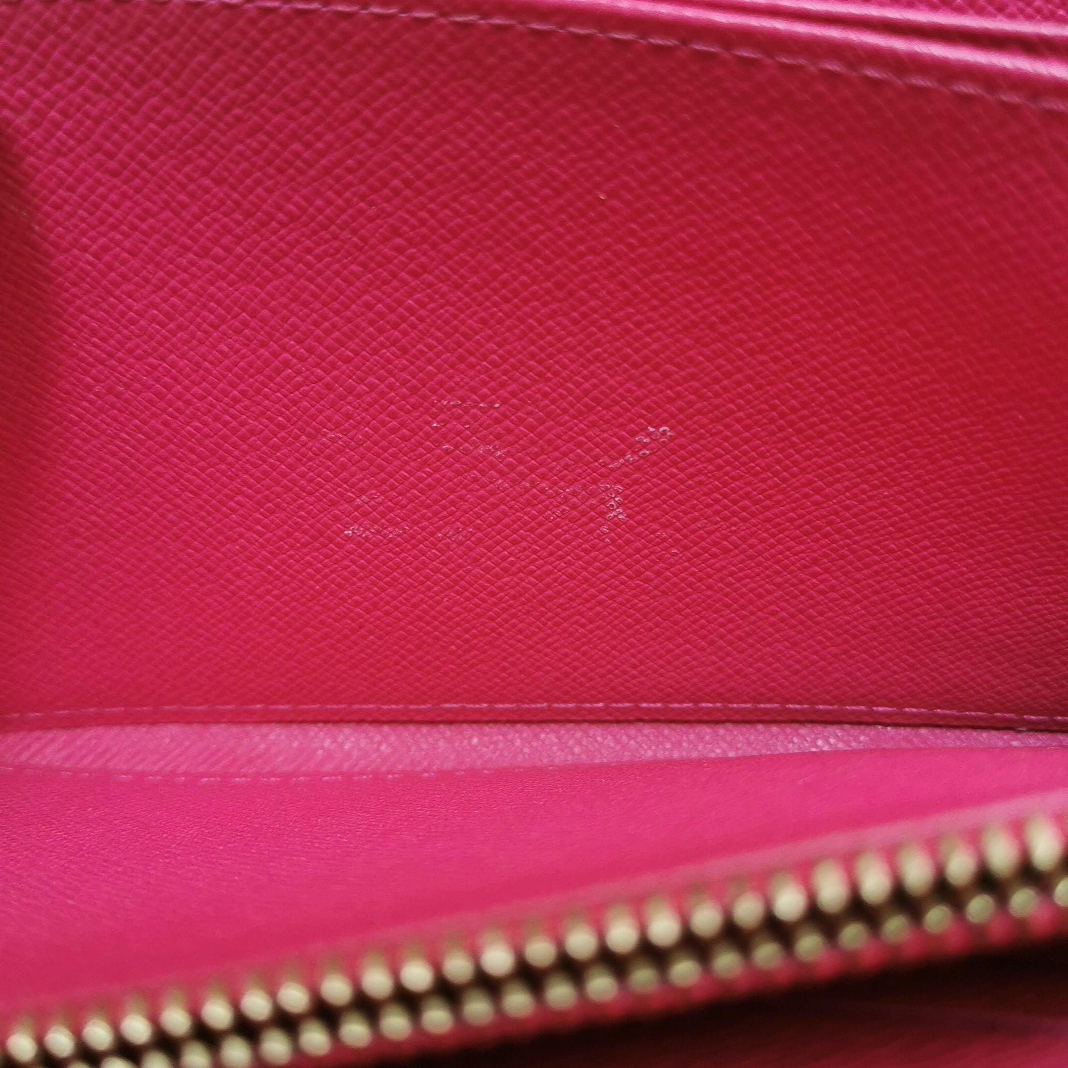 Louis Vuitton Louis Vuitton (LV) Zippy Black Tricolor Zip Around Wallet - Size ONE SIZE - 3 Thumbnail