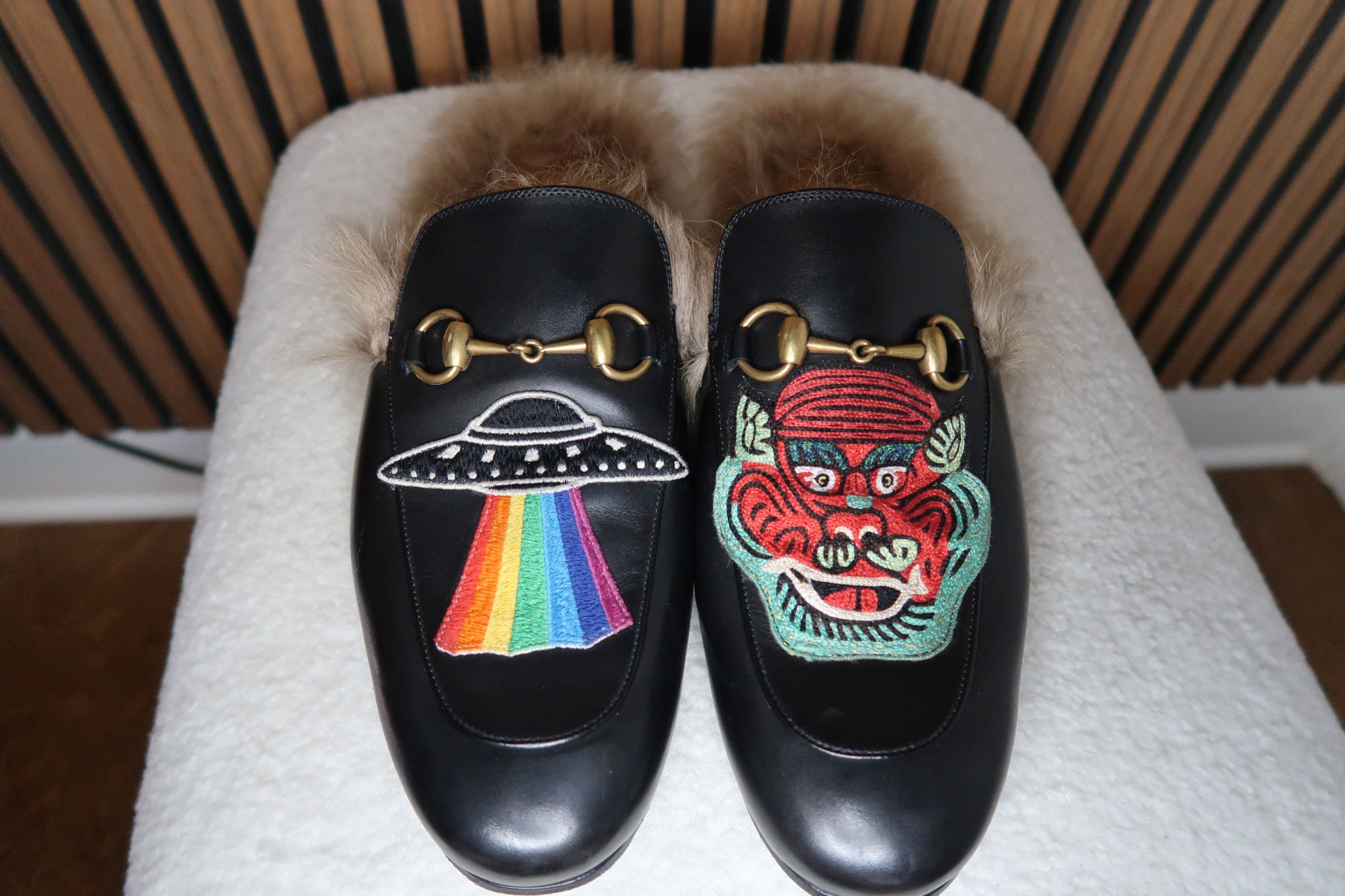 Gucci UFO Embroidered Gucci Loafers Size US 9 / EU 42 - 1 Thumbnail