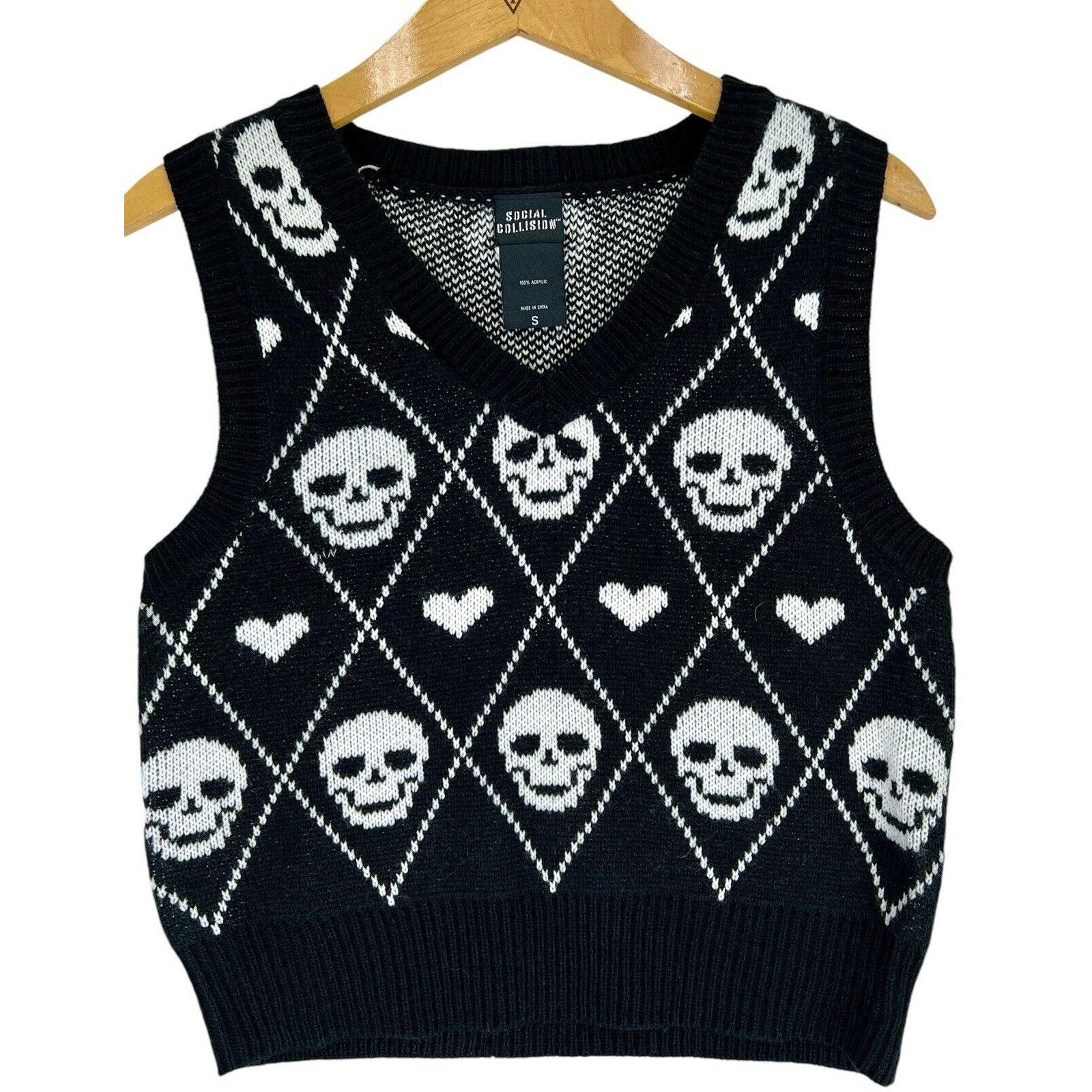 Hot Topic Hot Topic Social Collision Sweater Vest Sz Small Skull Size S / US 4 / IT 40 - 1 Thumbnail