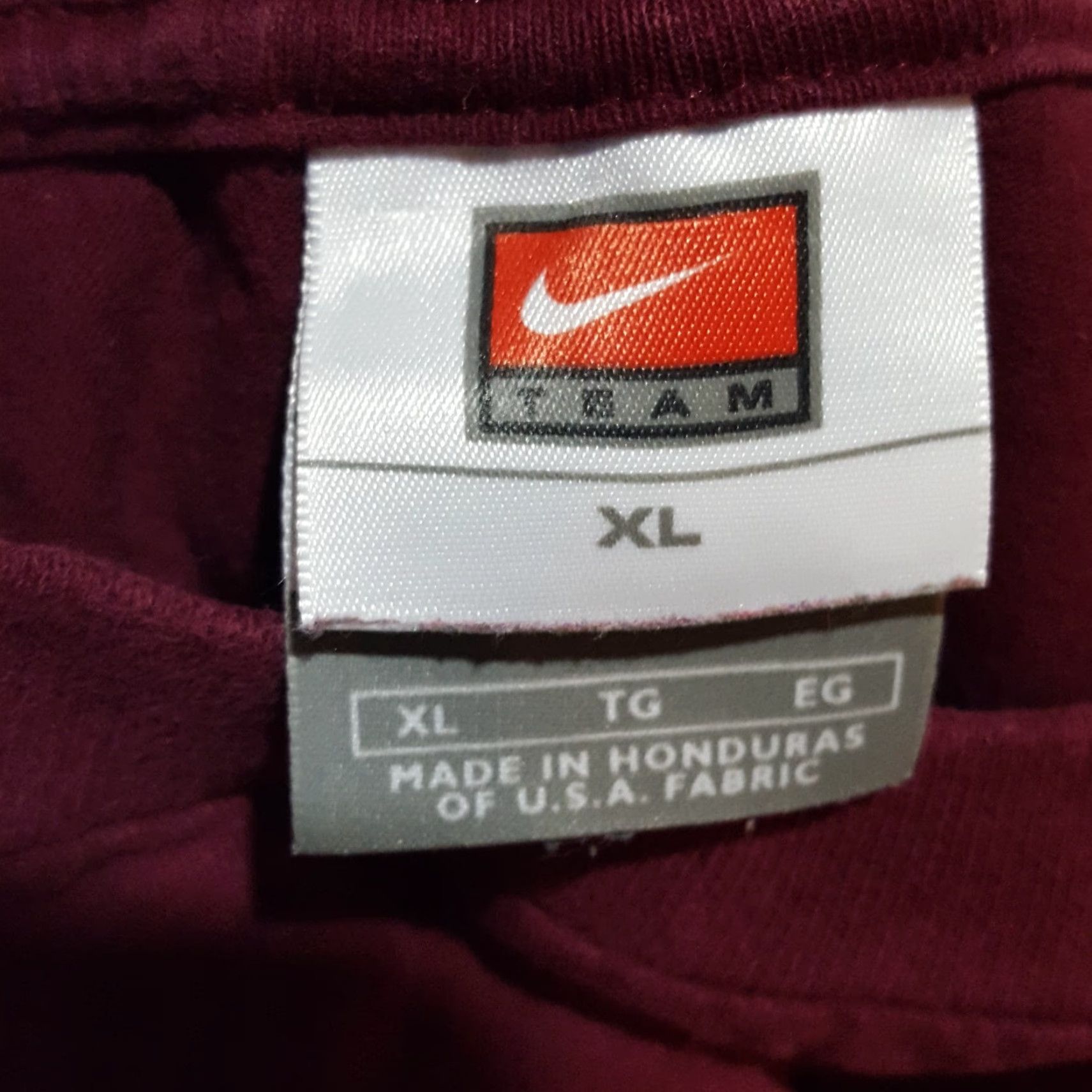 Nike Vintage Nike Virginia Tech Hokies Long Sleeve T-Shirt Men XL Red College NCAA 90s Y2K Football Sports Size US XL / EU 56 / 4 - 6 Thumbnail