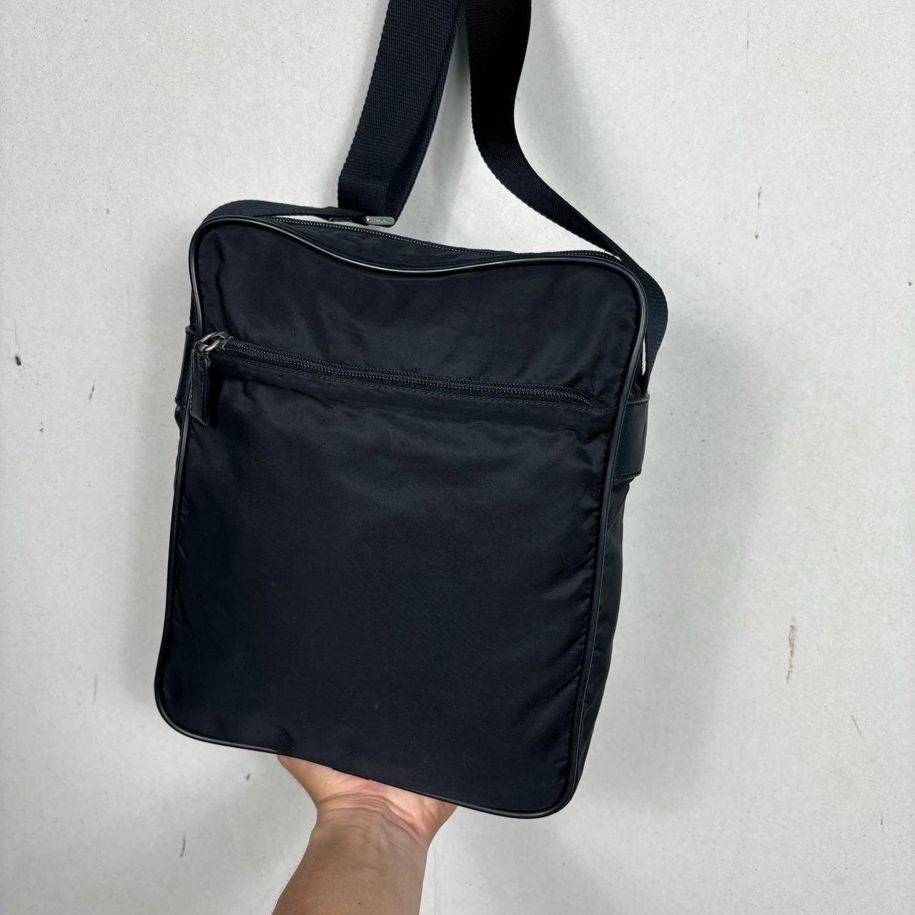 Prada Vintage Prada Vela Nylon Messenger Bag Black V161 Tessuto Size ONE SIZE - 5 Thumbnail