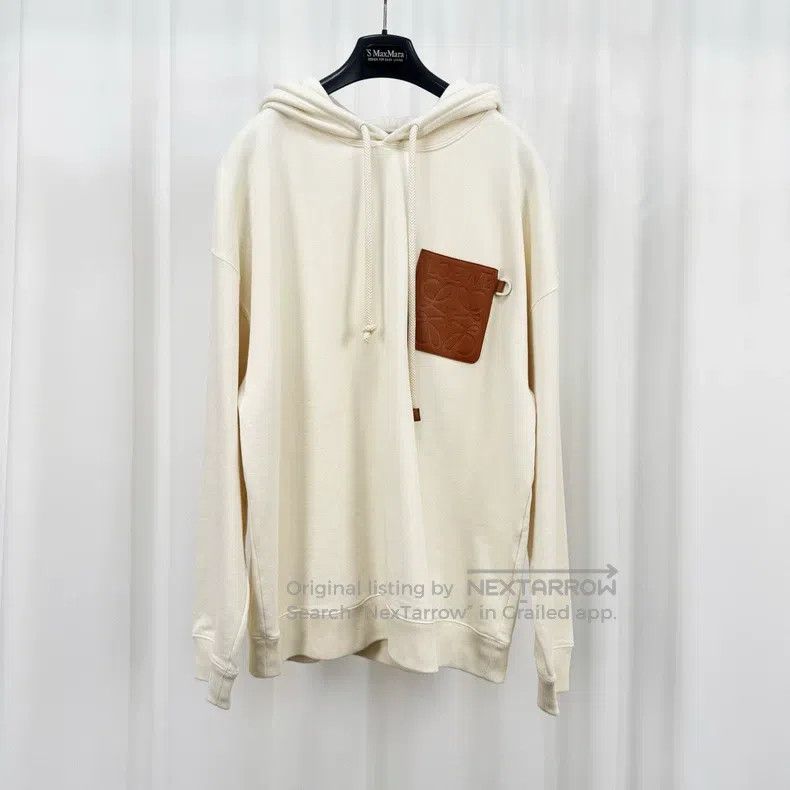 Loewe Loewe Logo hooded sweatshirt with chest leather patch Size L / US 10 / IT 46 - 1 Thumbnail