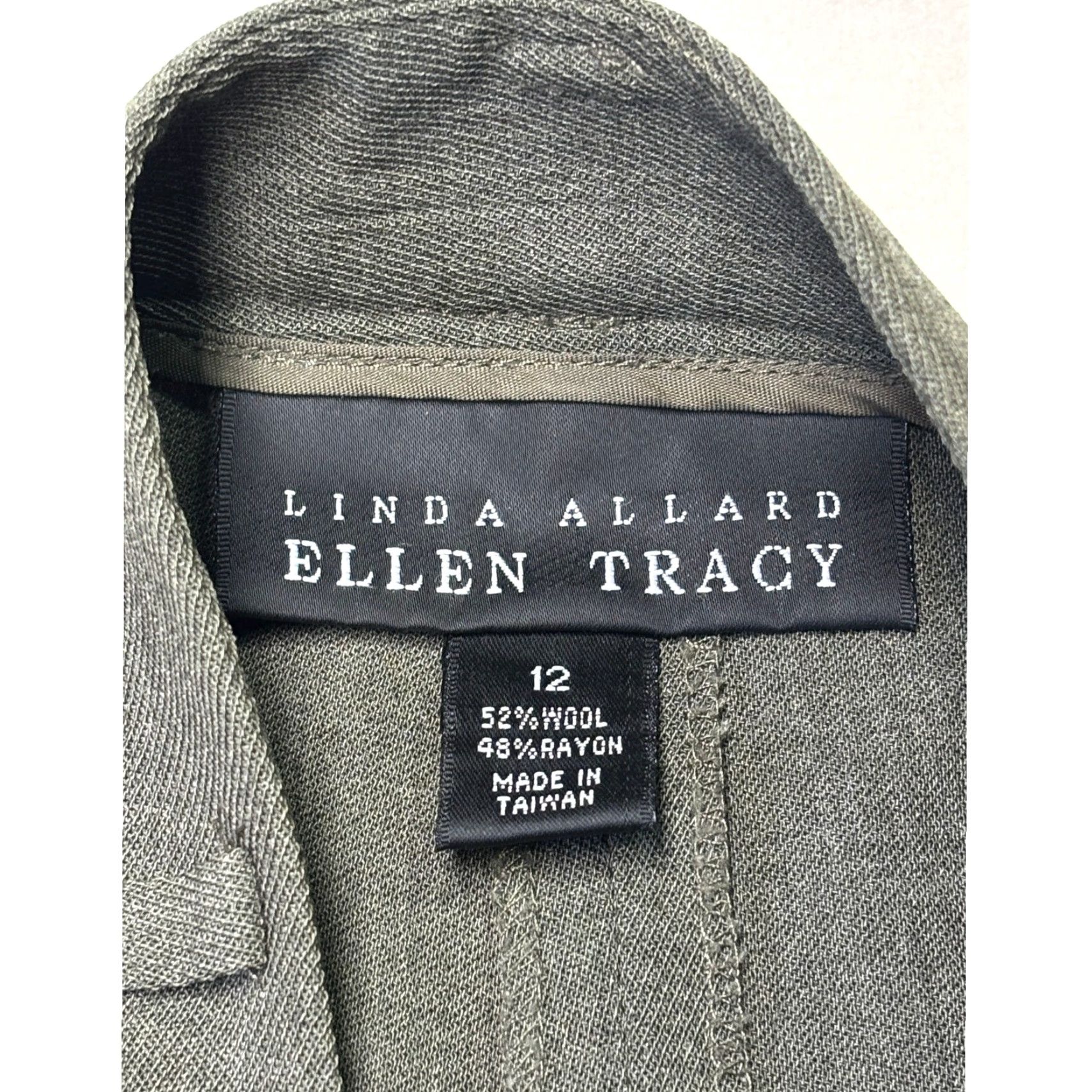 Ellen Tracy Linda Allard Ellen Tracy Grey Wool Blend Pleated Wide-Leg Pants Adult Regular Size 12 W32 L26 Womens High Rise 90s Dress Pants Gray Solid"} Size 24" / US 00 / IT 34 - 5 Thumbnail
