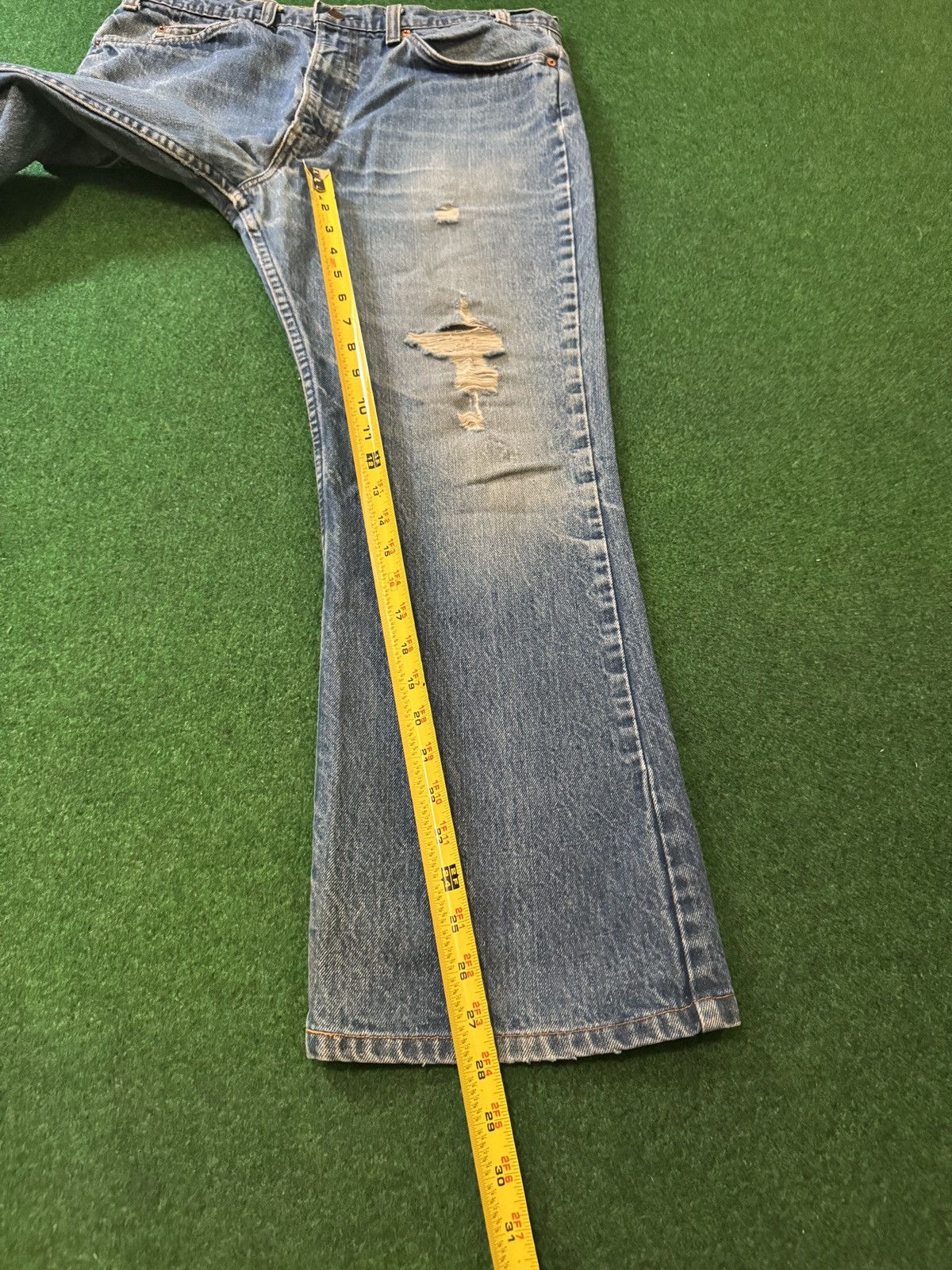Levi's Vintage Clothing Vintage 70s Levi’s 517 Bootcut Flare Distressed 34x28 Jeans Size US 34 / EU 50 - 7 Thumbnail