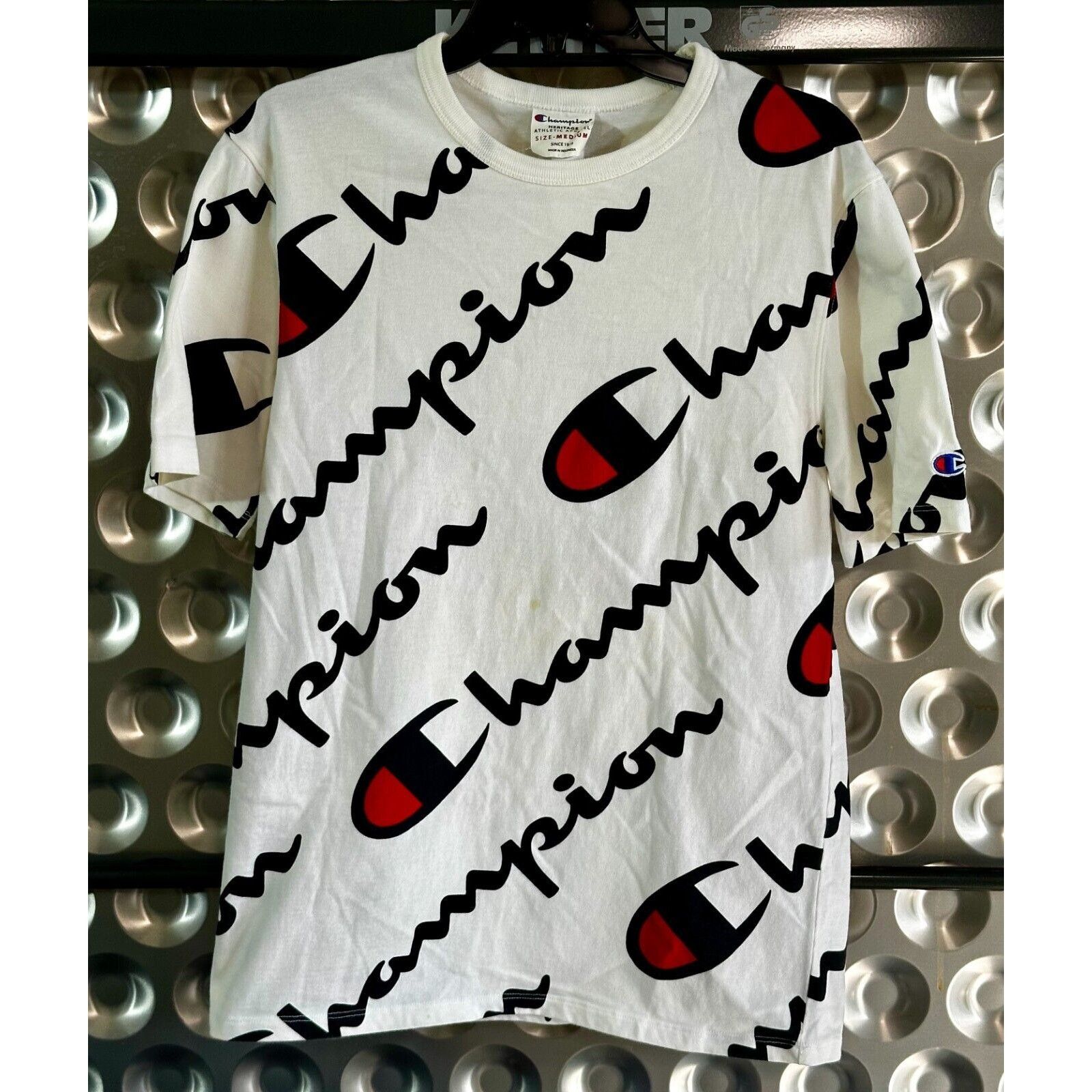 Champion Champion Burst Script | Medium | Minor Stains Size US M / EU 48-50 / 2 - 1 Thumbnail