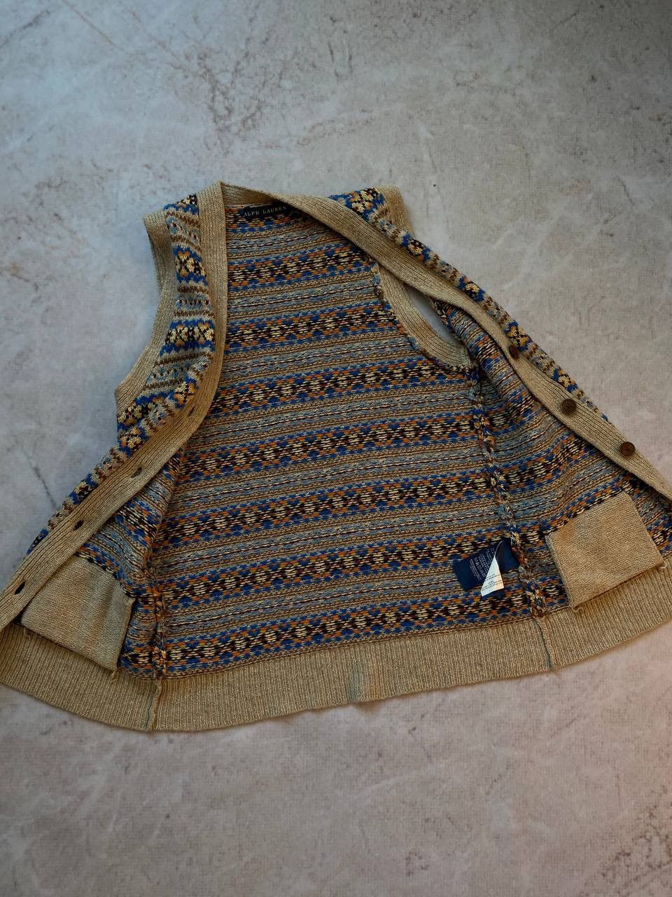 Polo Ralph Lauren × Vintage Vintage Polo Ralph Lauren Aztec Knit Sweater Vest Button Up Size S / US 4 / IT 40 - 5 Thumbnail