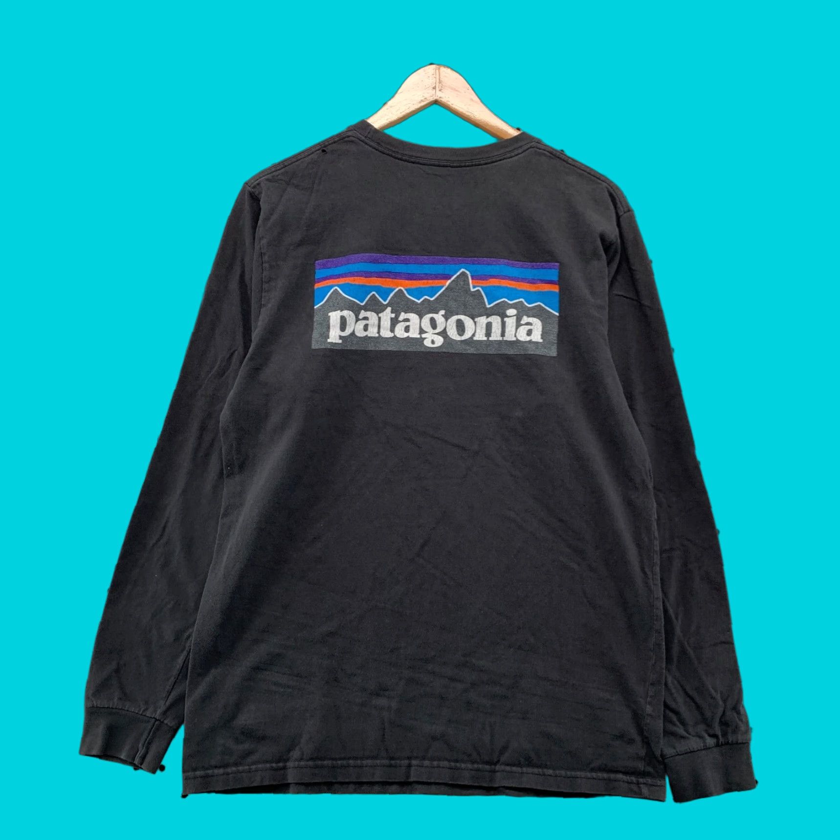 Patagonia Patagonia Long Sleeve Shirt Mens Medium Black Mountain Graphic Outdoor 20x27 Size US M / EU 48-50 / 2 - 1 Thumbnail