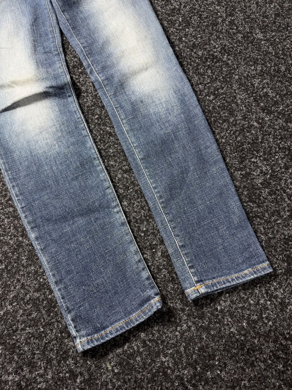 Giorgio Armani Luxury 00s Armani Jeans Slim Tapered Denim Pants Rock Y2K Size 27" / US 4 / IT 40 - 3 Thumbnail