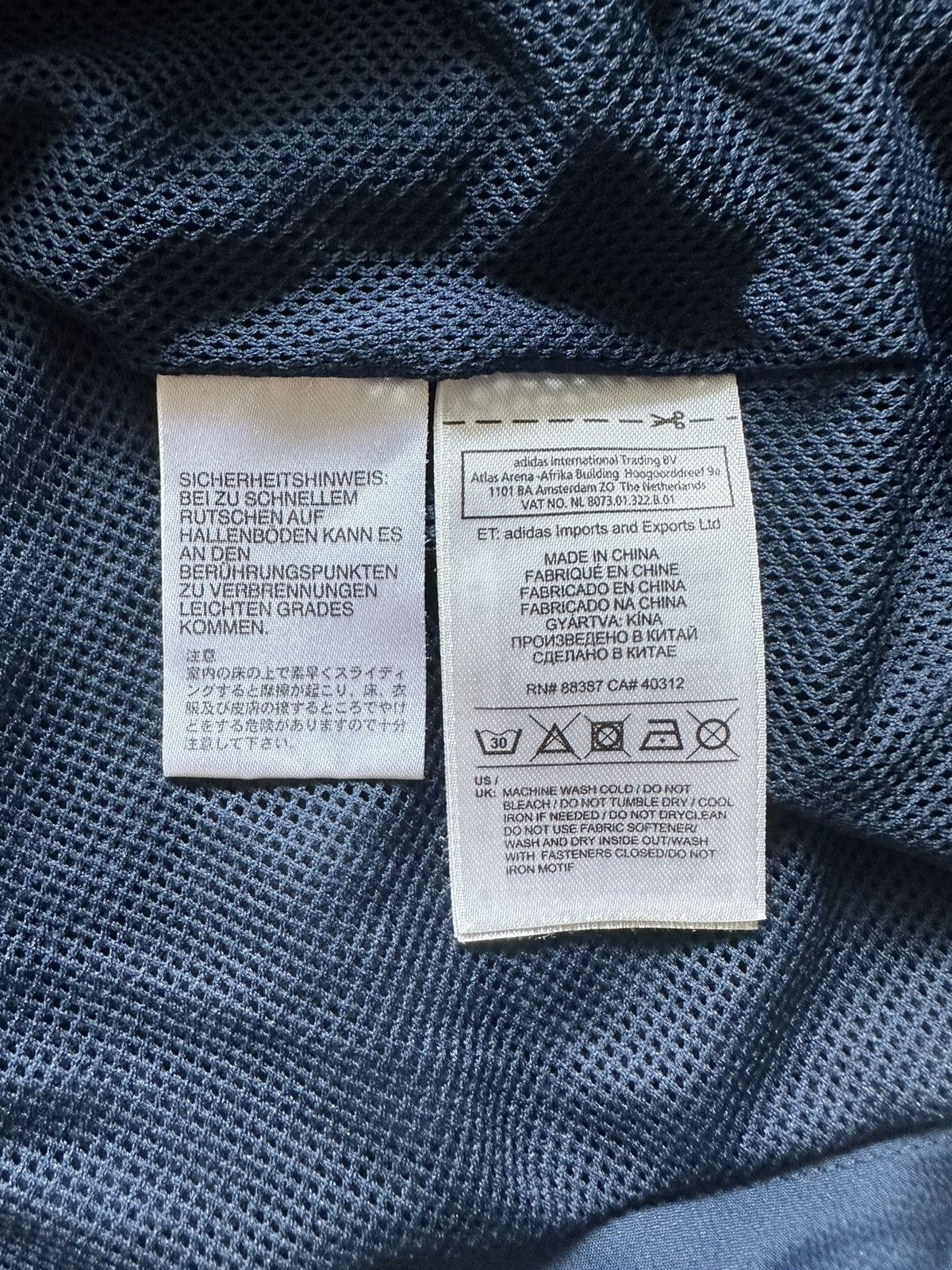 Adidas Vintage zip track jacket Adidas Australia clima proof Size US L / EU 52-54 / 3 - 10 Thumbnail