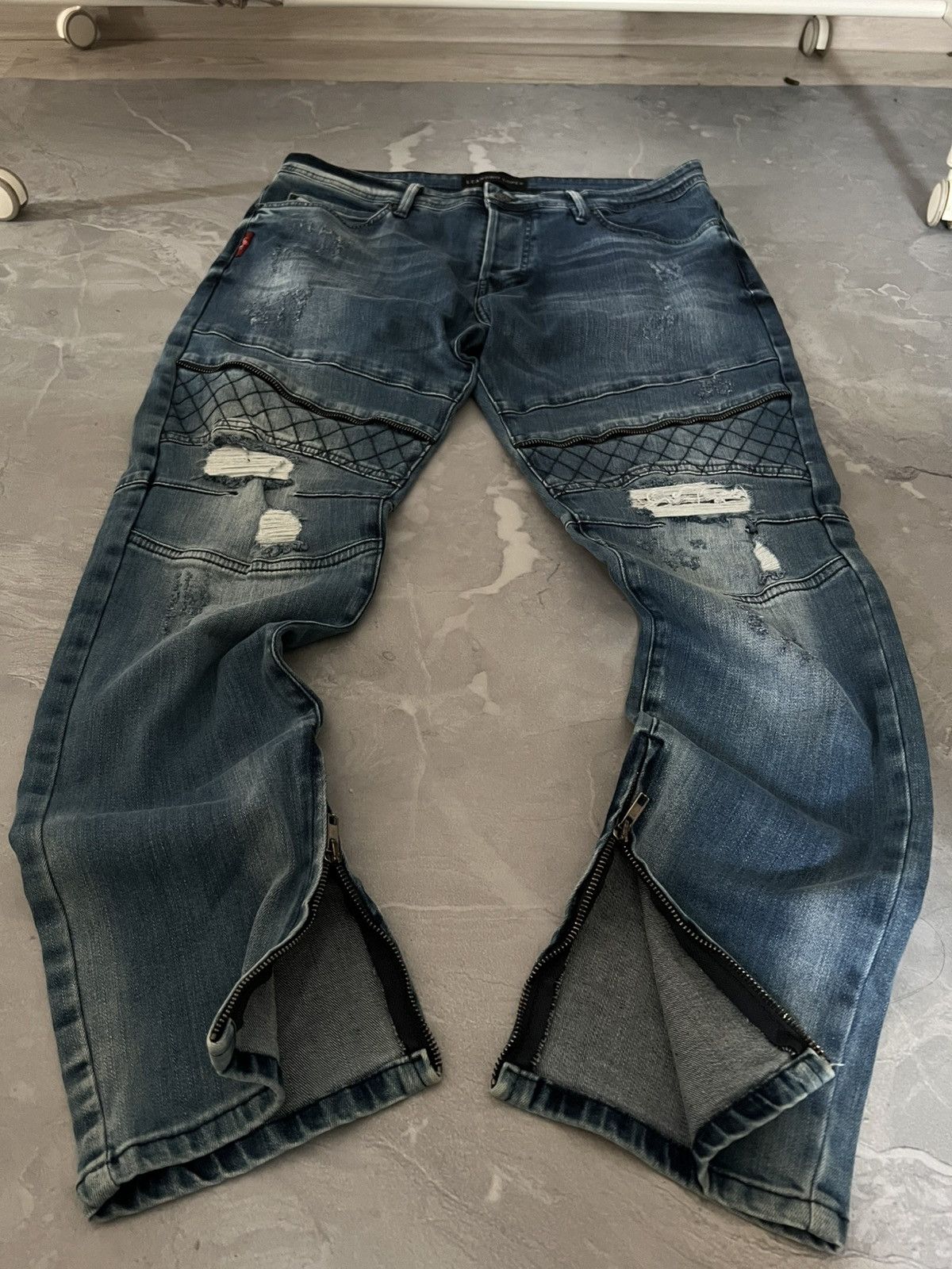 Japanese Brand Flared Distressed Heavy Jeans / Undercover Style Faded 90 Size US 35 - 1 Thumbnail