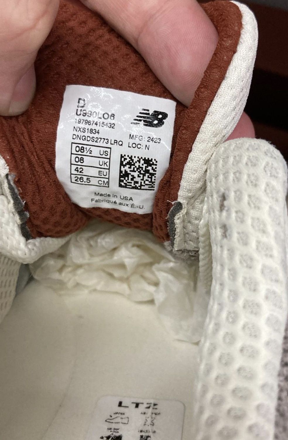 Loro Piana LORO PIANA New Balance 990V6 MiUSA Raw Cashew Limited beige patch sneakers US8.5 Size US 10 / EU 43 - 13 Thumbnail