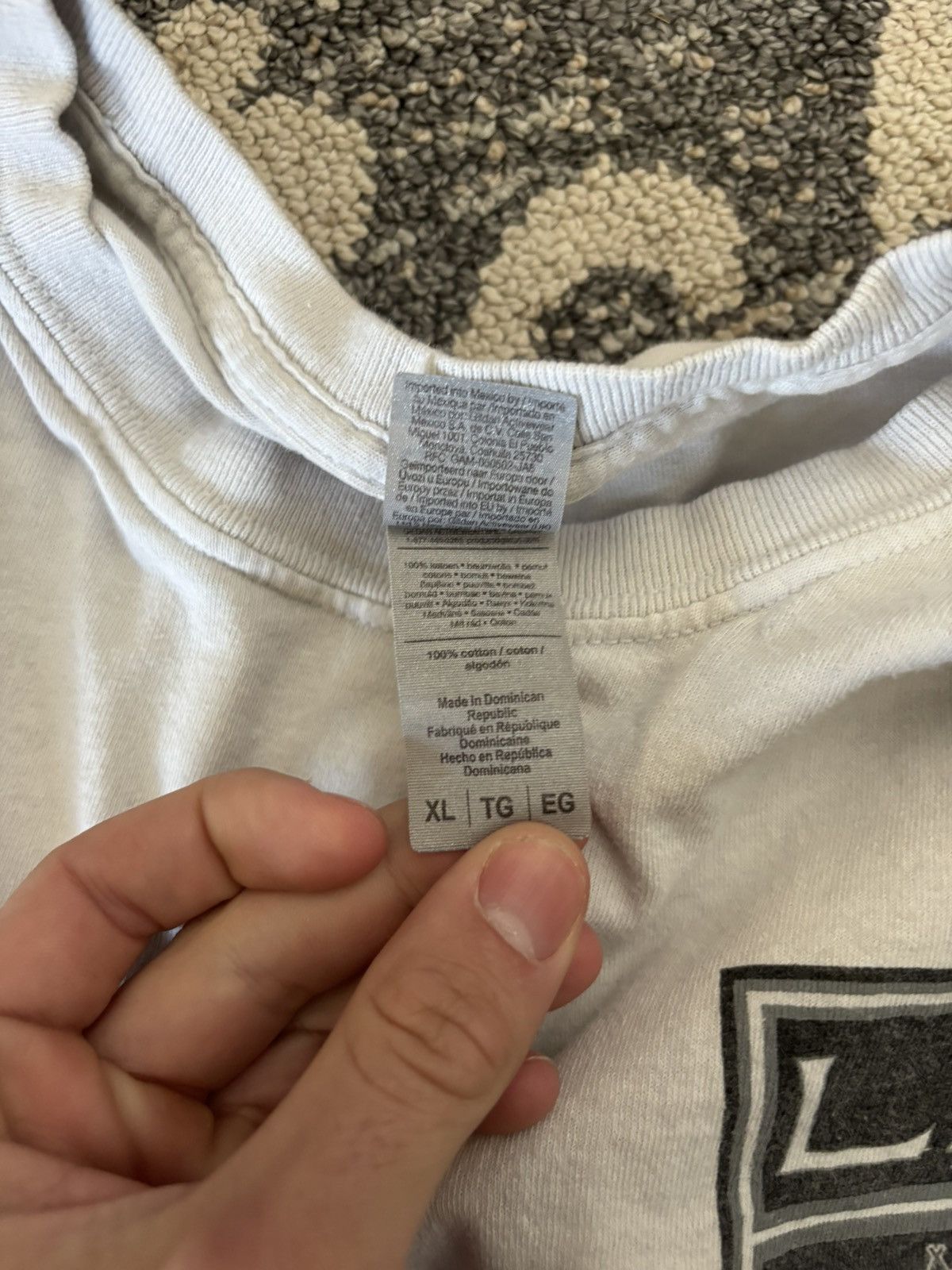 Gildan LA Kings Tee Size US XL / EU 56 / 4 - 3 Thumbnail
