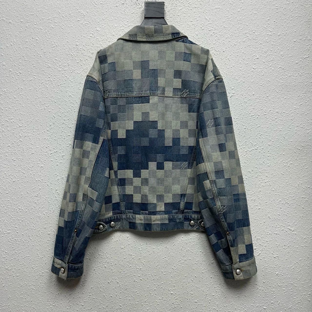 Louis Vuitton louis vuitton mosaic denim jacket Size US L / EU 52-54 / 3 - 2 Thumbnail