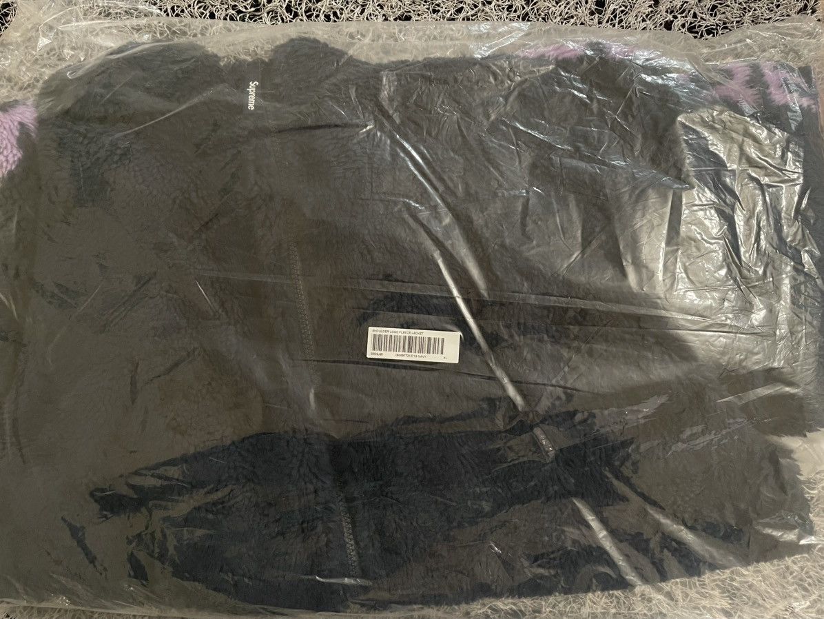 Supreme Supreme shoulder logo fleece jacket Size US XL / EU 56 / 4 - 4 Thumbnail
