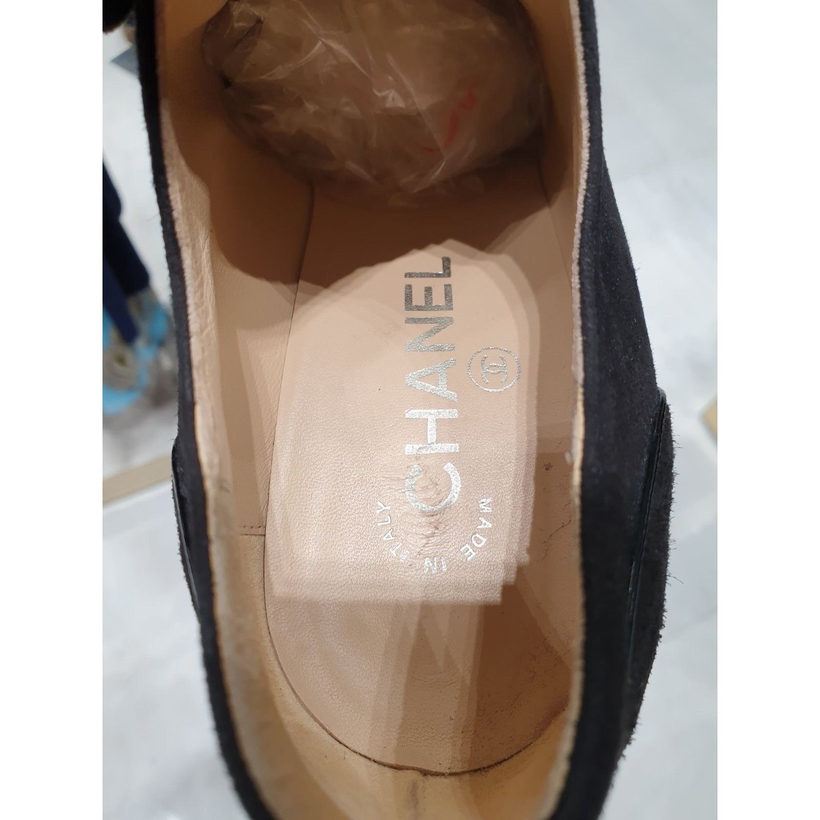 Chanel Chanel Blue Black Suede CC Block Heel Oxford Booties 38 Size US 7 / IT 37 - 9 Thumbnail