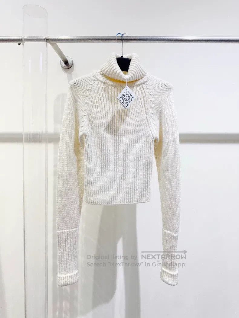 Loewe Loewe Knit Sweater Size S / US 4 / IT 40 - 1 Thumbnail