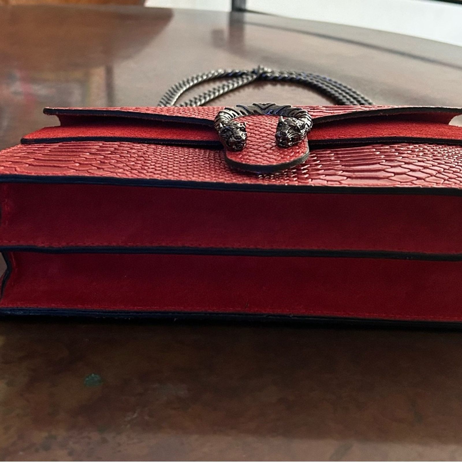 Designer Crossbody Red Women embossed Snake Leather Clutch Bag Size ONE SIZE - 7 Thumbnail
