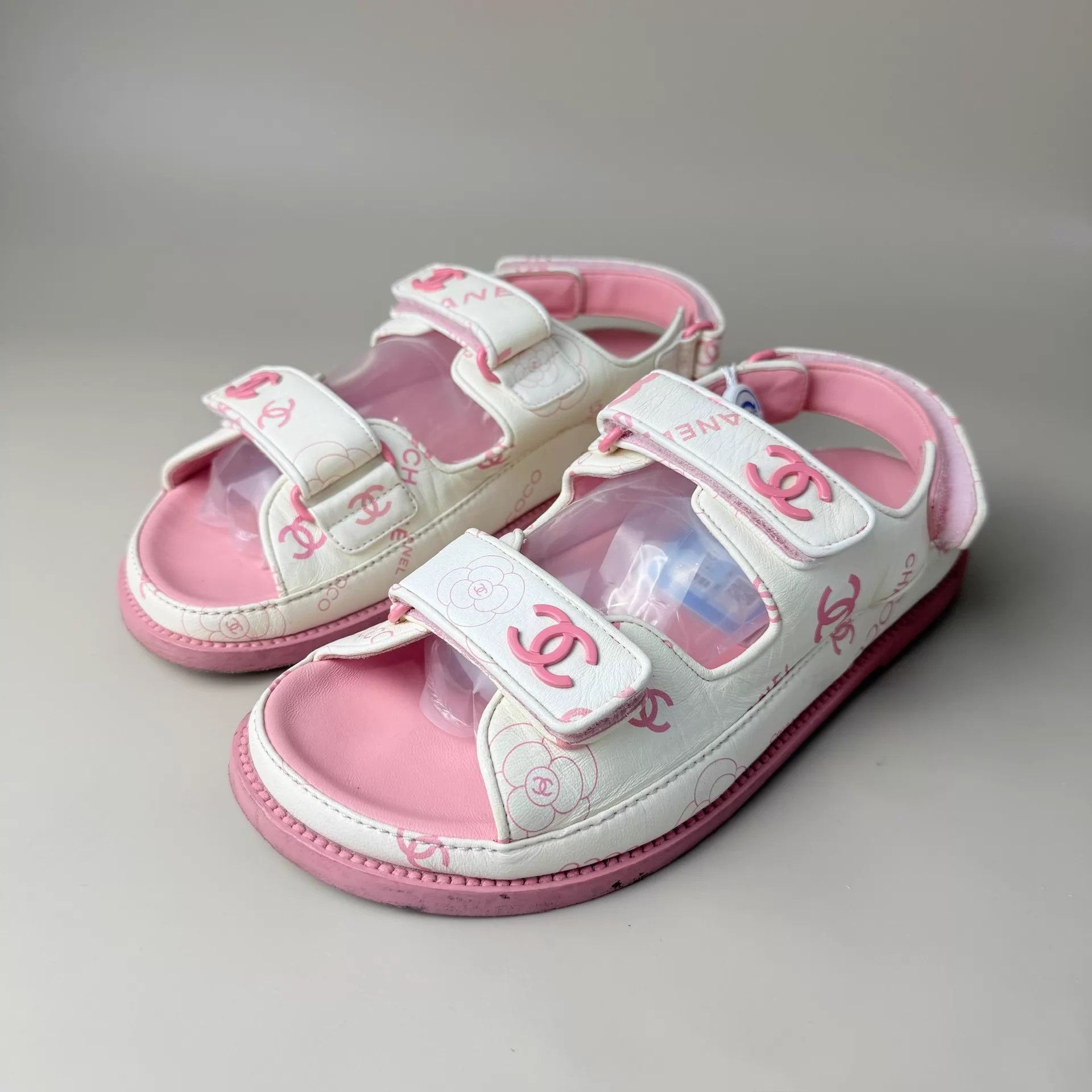 Chanel CHANEL white pink CC all over print sandals 37.5 Size US 7 / IT 37 - 1 Thumbnail