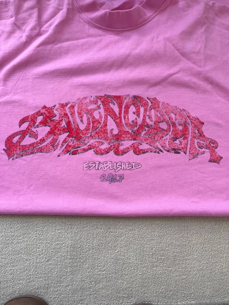 Balenciaga Balenciaga size 4 Disaster Flame Short Sleeve T-Shirt Size US L / EU 52-54 / 3 - 3 Thumbnail