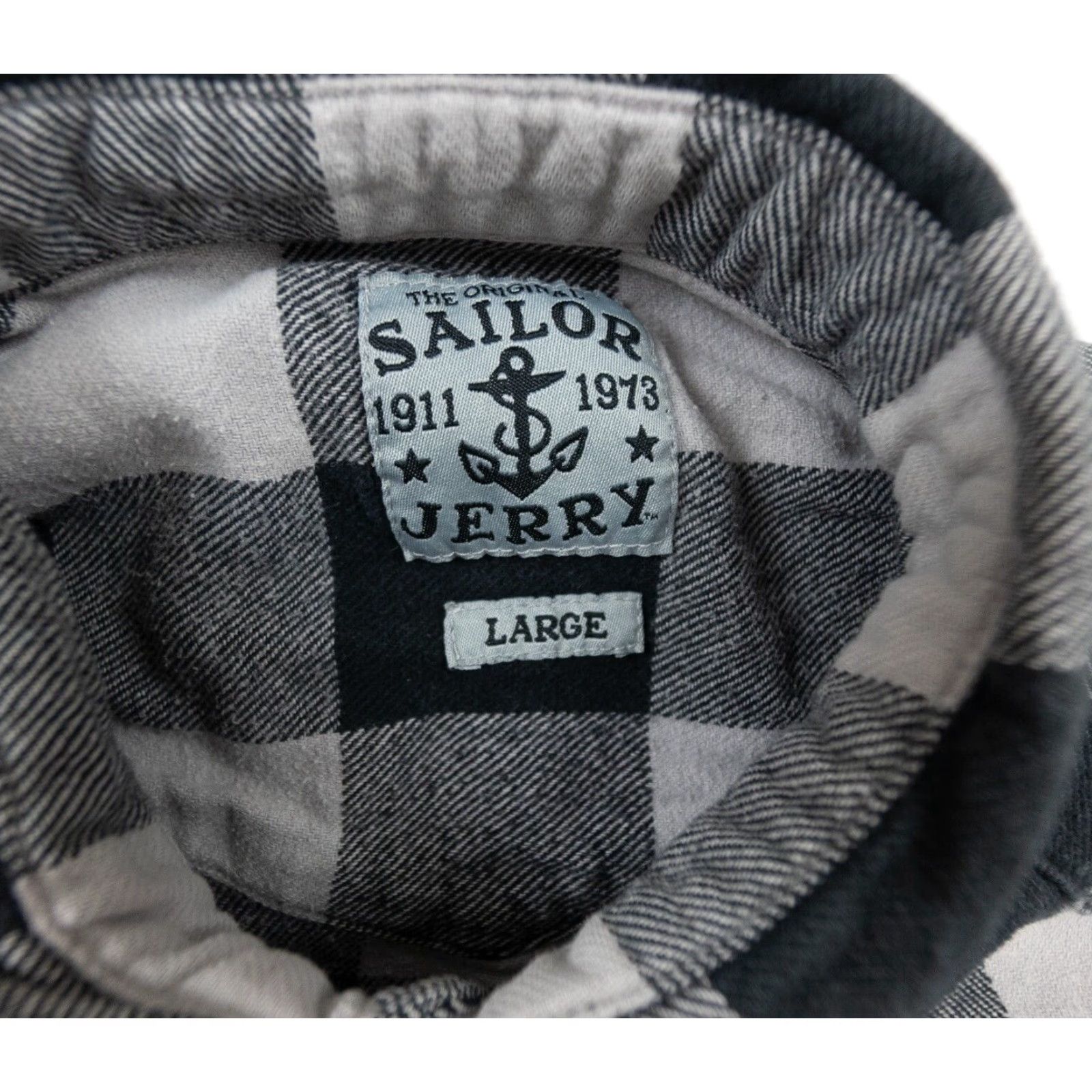 Vintage Sailor Jerry Flannel Shirt Mens Large Black Long Sleeve Button-Up Plaid Outdoor Size US L / EU 52-54 / 3 - 6 Thumbnail
