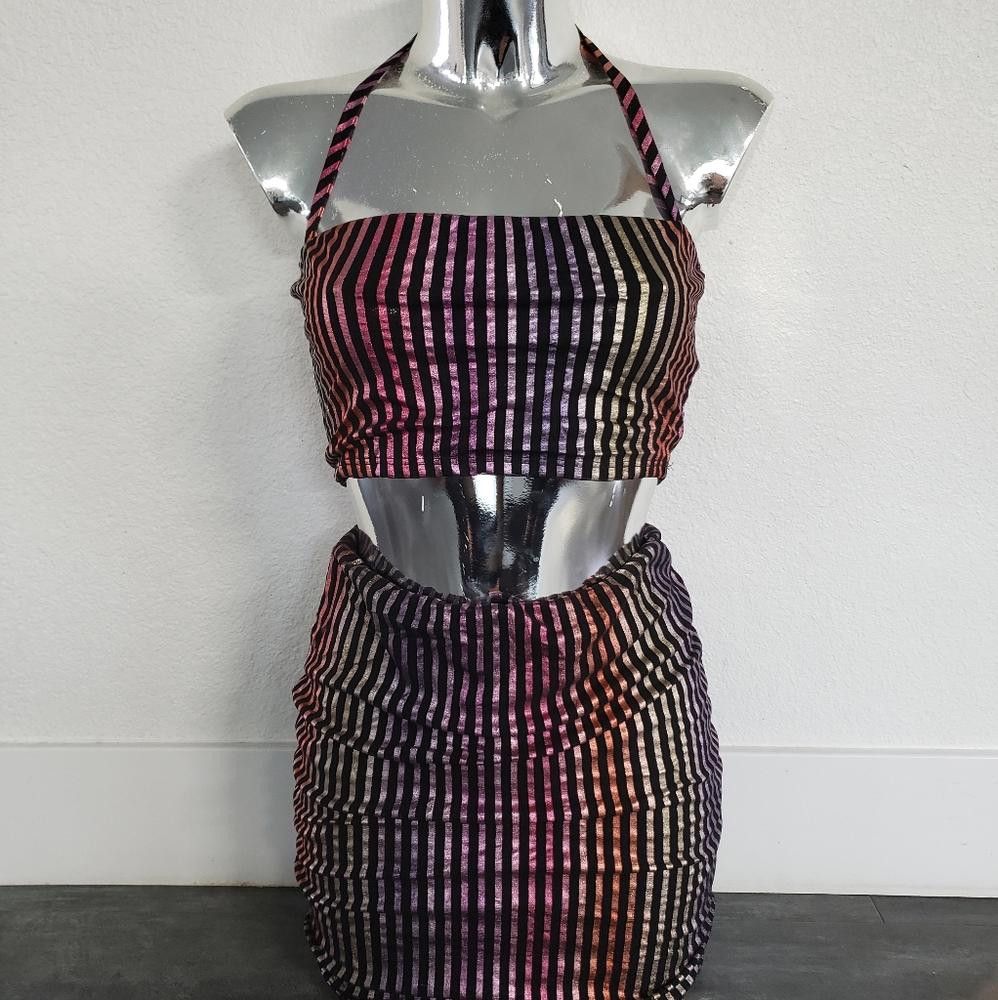 Designer Multicolored Metallic Black Bead Striped Set Size 36" / US 14 / IT 50 - 1 Thumbnail