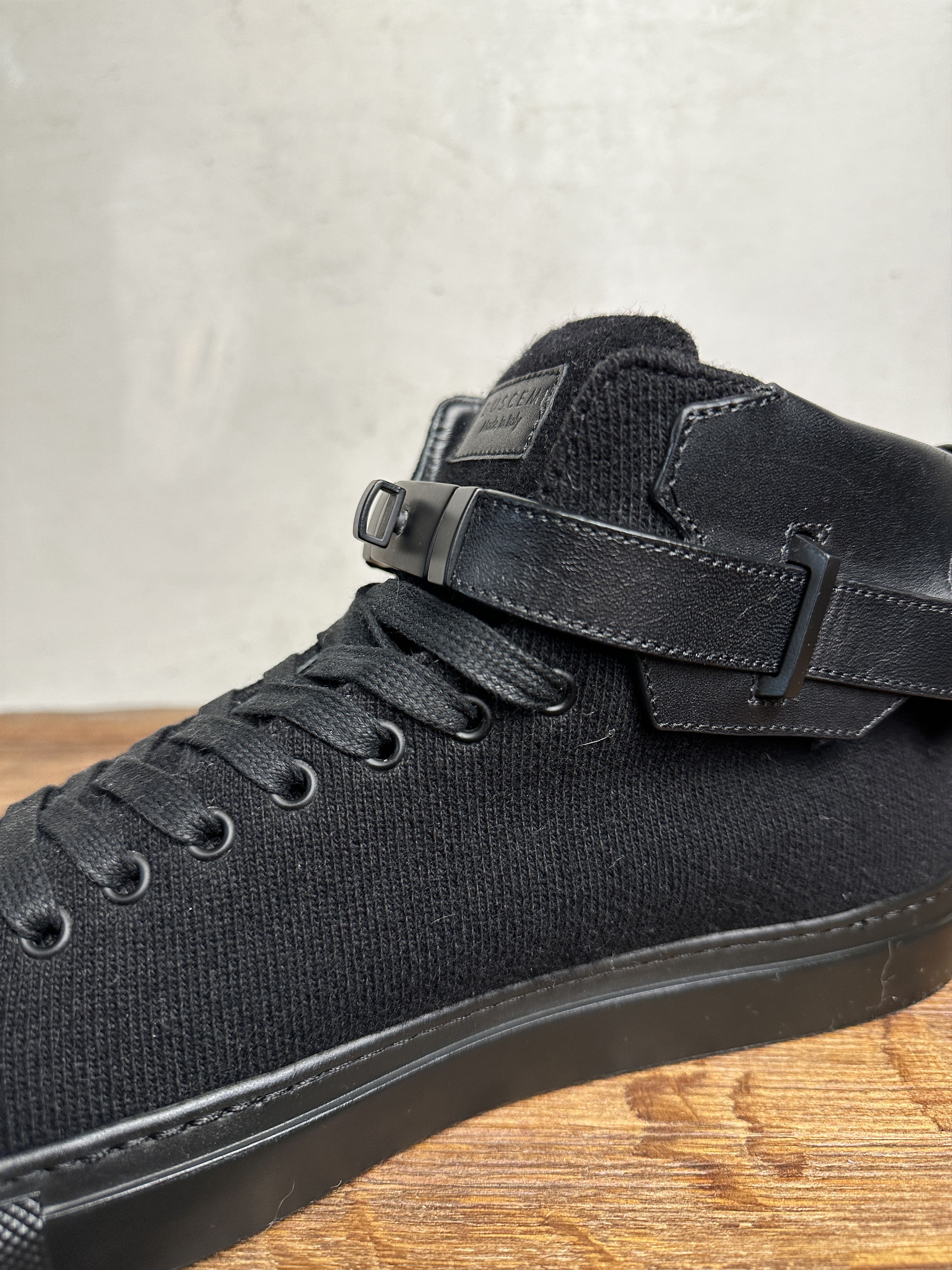 Buscemi Buscemi 100mm Clip Canvas Mid-Top Triple Black Sneakers Size US 12 / EU 45 - 12 Thumbnail