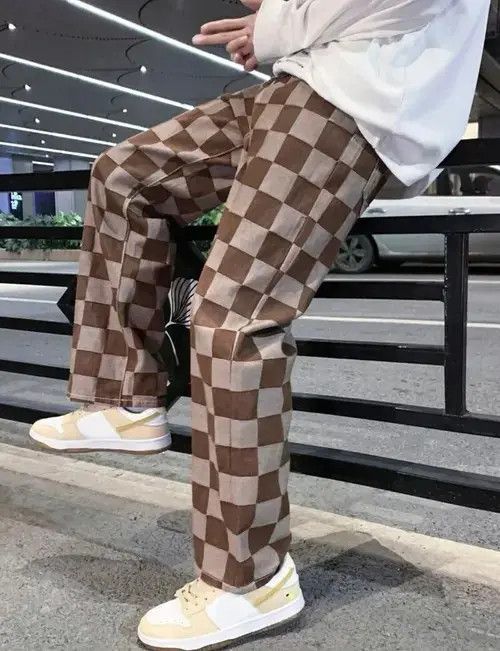 Japanese Brand × Vintage Men Checker Print Boyfriend Jeans Size US 32 / EU 48 - 1 Thumbnail