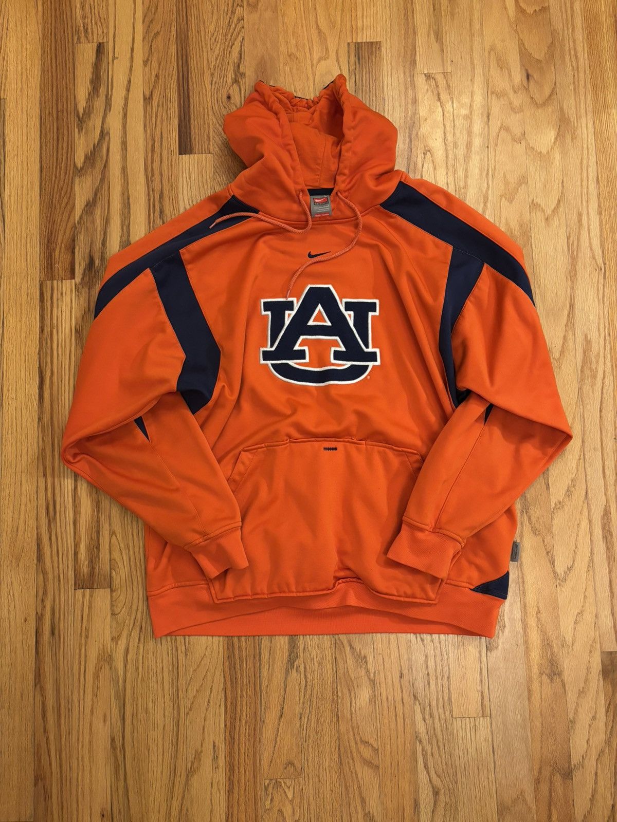 Nike Vintage 90s Nike center swoosh Auburn hoodie. Size US L / EU 52-54 / 3 - 1 Thumbnail