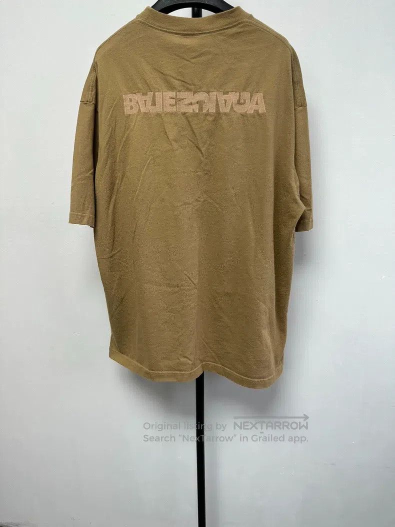 Balenciaga Balenciaga Letter Embroidered Crew Neck Short Sleeve Size US M / EU 48-50 / 2 - 2 Thumbnail