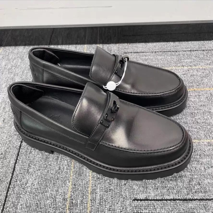 Hermes Hermes Kelly Black Buckle Cowhide Shoes 40 Size US 7 / EU 40 - 1 Thumbnail