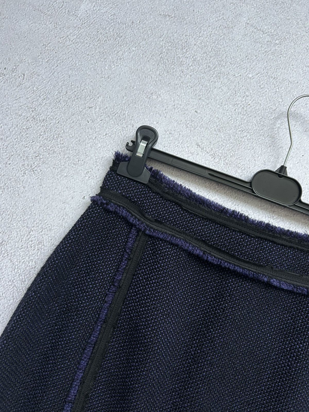 Carolina Herrera × Designer Carolina Herrera premium dark blue skirt size 8 Size 30" / US 8 / IT 44 - 6 Thumbnail