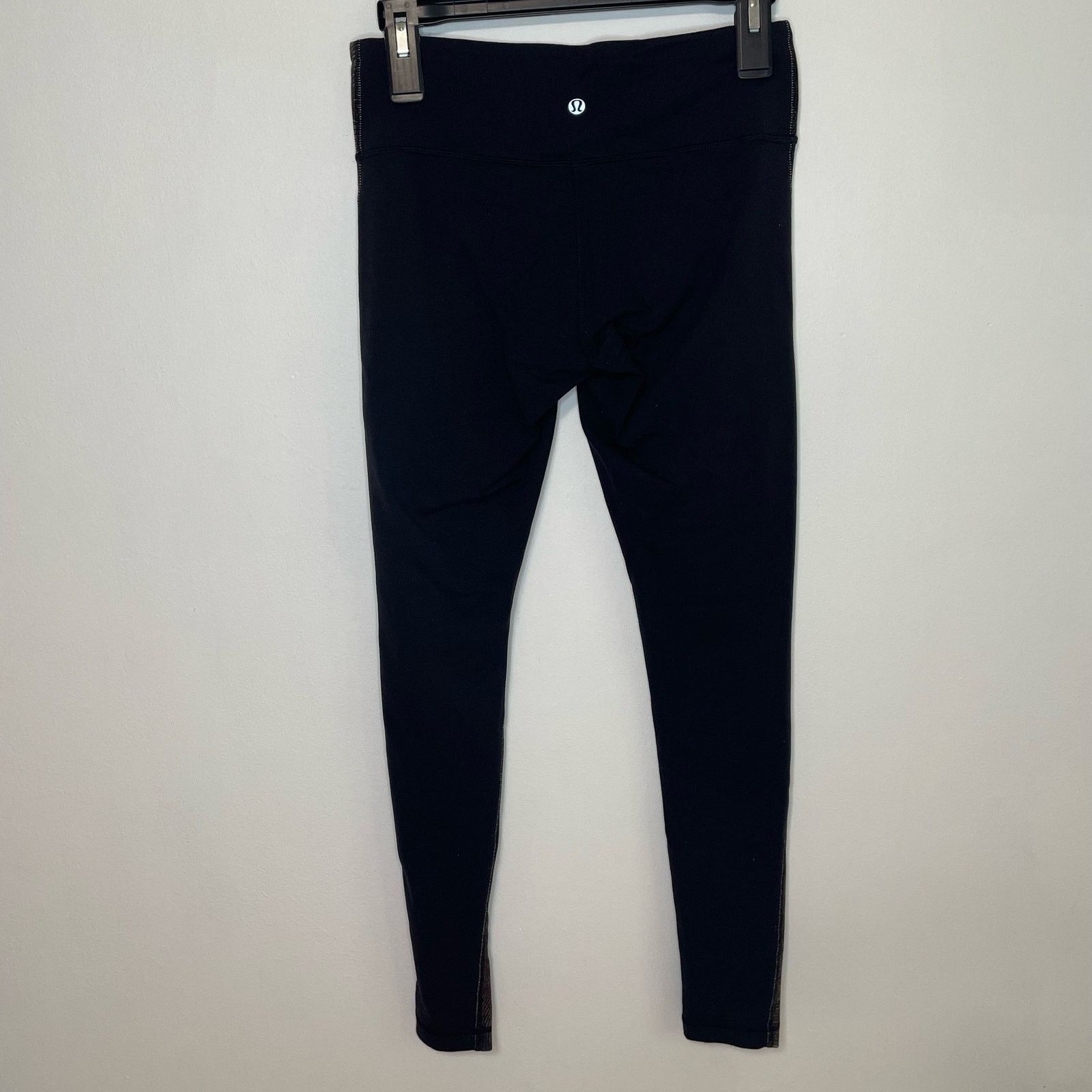 Lululemon Lululemon Wunder Under Leggings 6 Womens Luon Gold Printed Size 28" / US 6 / IT 42 - 4 Thumbnail