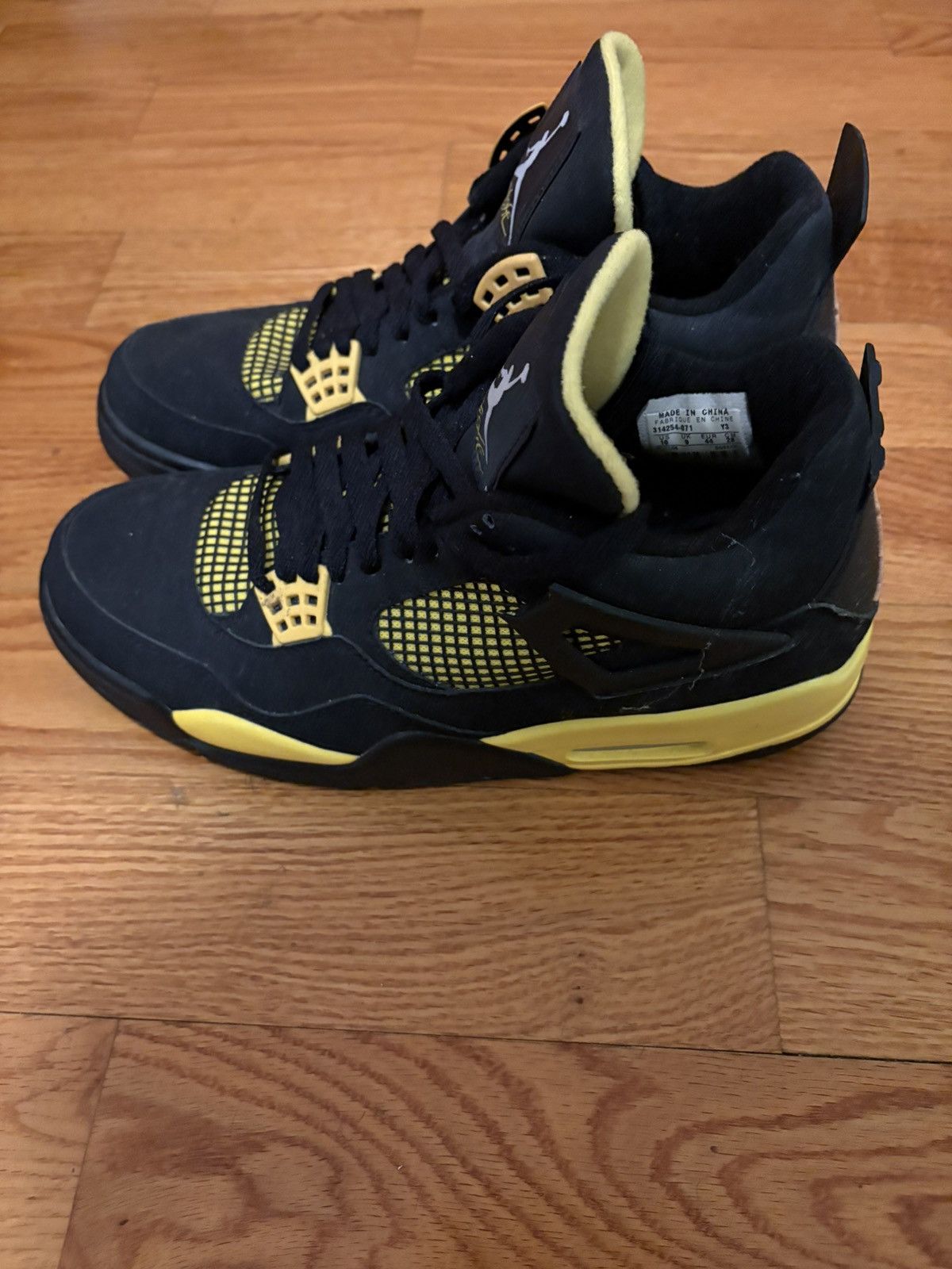 Jordan Brand JORDAN 4 RETRO LS 'THUNDER' 2006 Size US 10 / EU 43 - 2 Thumbnail