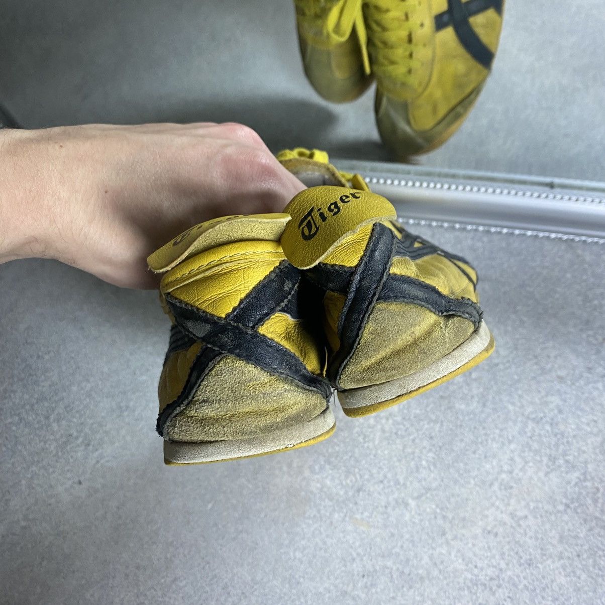 Asics Asics Tiger Onitsuka sneakers kill bill yellow avant gard Size US 9 / EU 42 - 7 Thumbnail