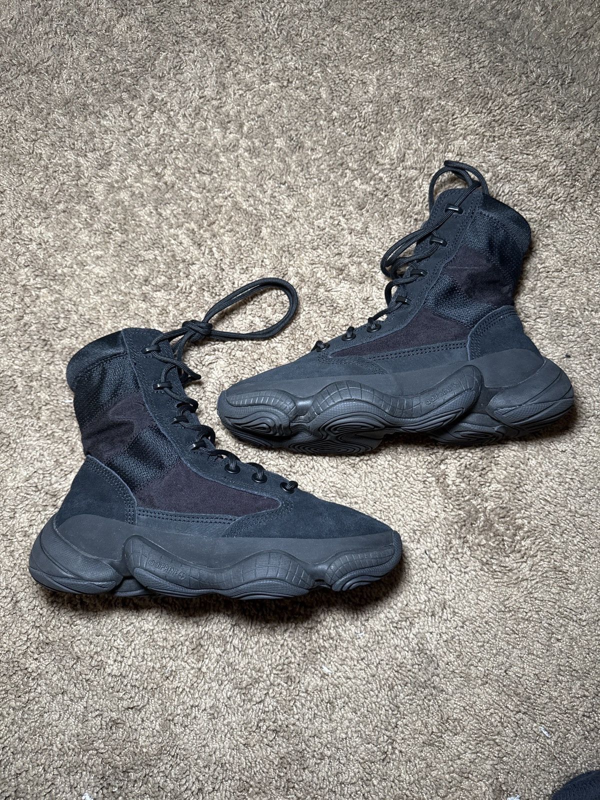 Yeezy Yzy 500 high Size US 7 / EU 40 - 1 Thumbnail