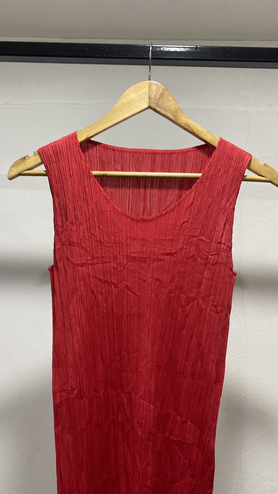 Pleats Please Issey Miyake 💥RARE Issey Miyake Pleats Please Red Size ONE SIZE - 10 Thumbnail