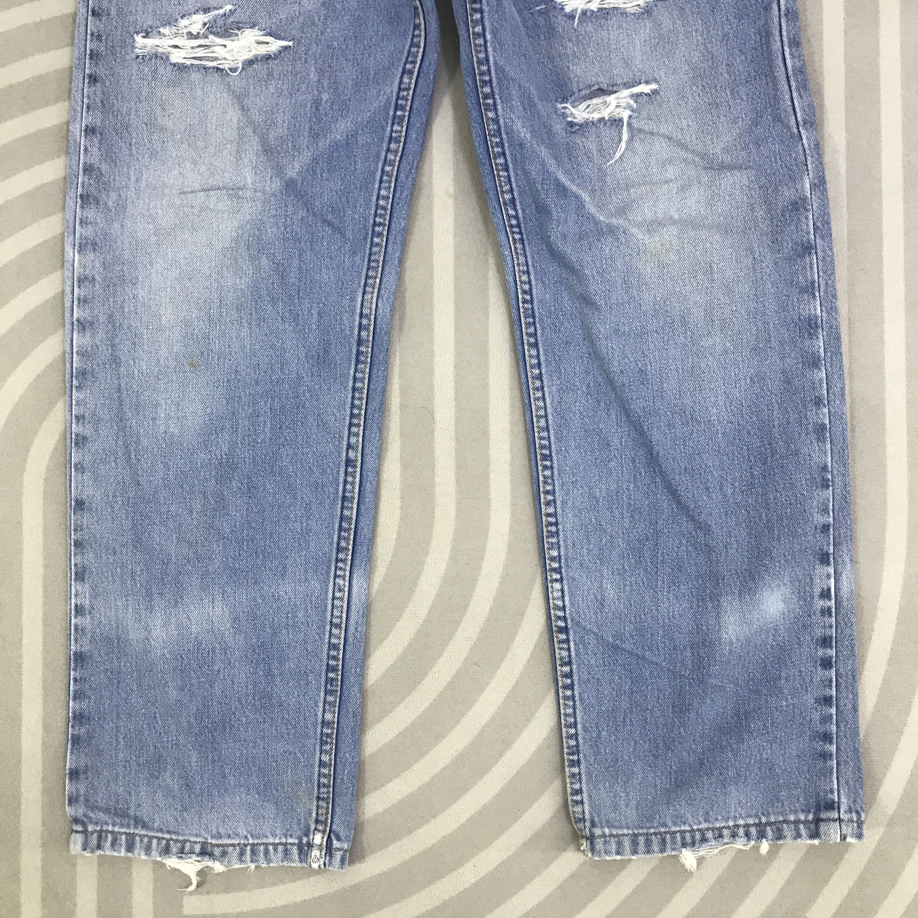 Levi's Vintage Levis Distressed Jeans pants K129B14 Size US 30 / EU 46 - 3 Thumbnail