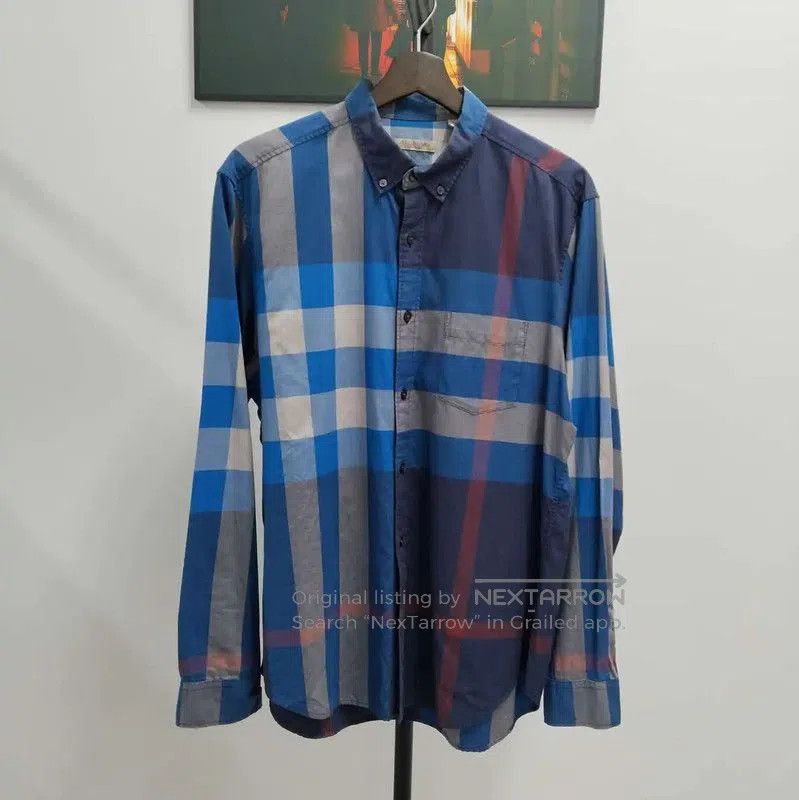Burberry Burberry Long Sleeve Cotton Shirt in Blue Plaid. Size US L / EU 52-54 / 3 - 1 Thumbnail