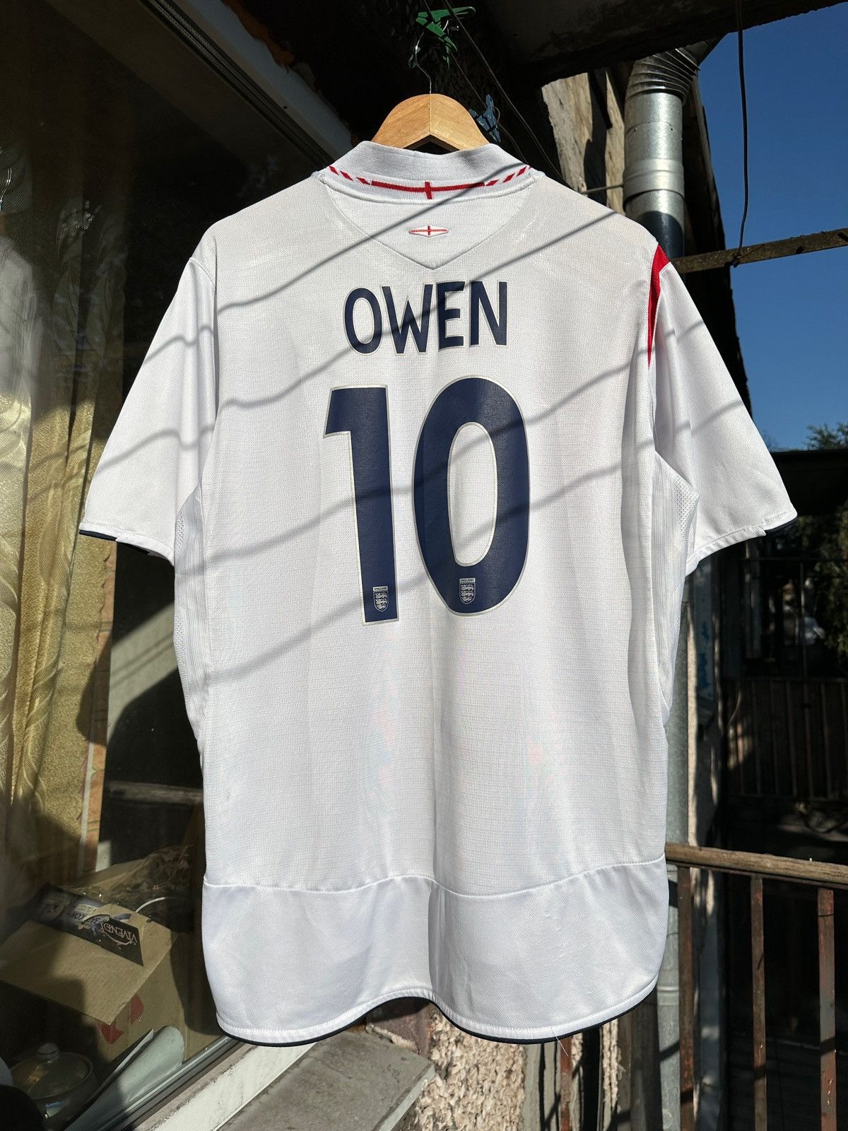 Umbro 2006 Vintage Umbro England Michael Owen Home Soccer Jersey Size US XL / EU 56 / 4 - 2 Thumbnail