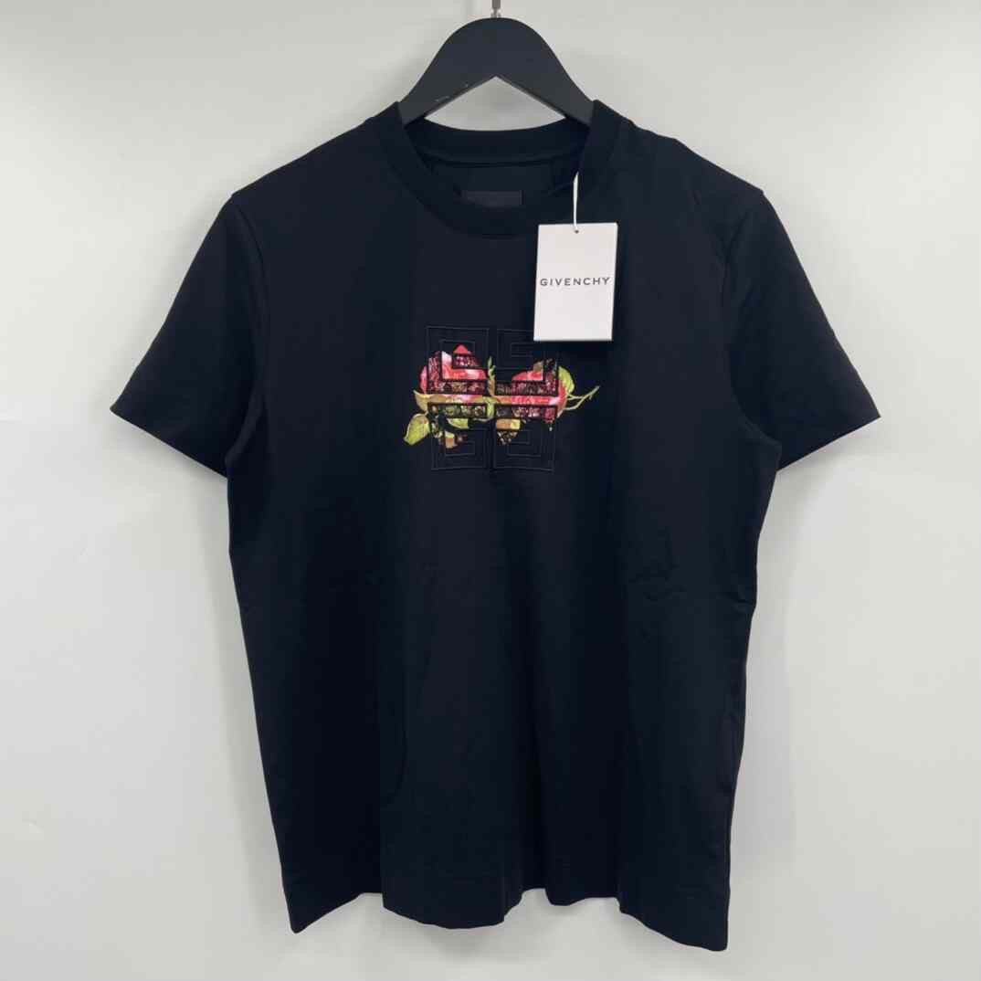 Givenchy Givenchy T-Shirt L Men Size US L / EU 52-54 / 3 - 1 Thumbnail