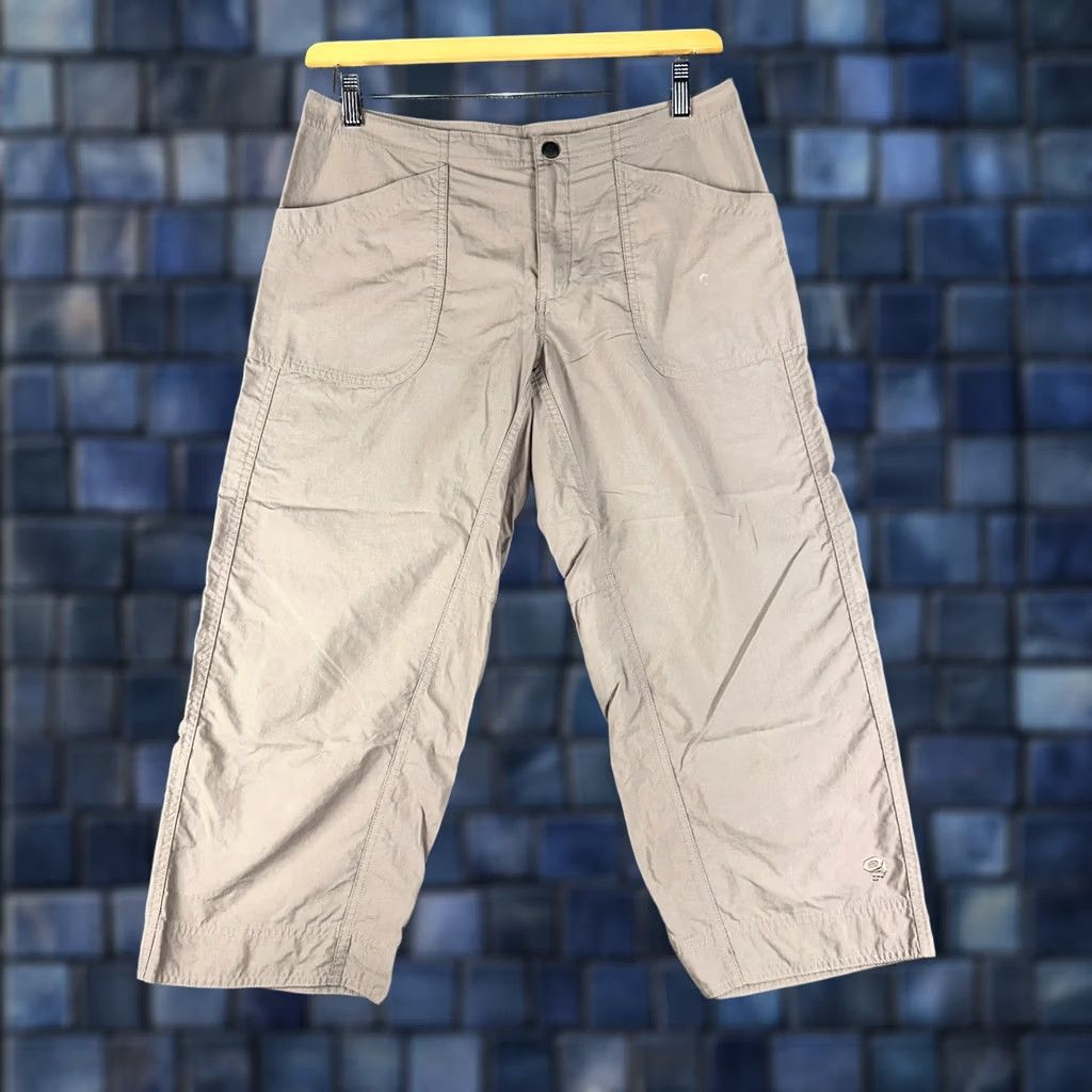 Mountain Hardwear VINTAGE Mountain Hardwear Pants Womens 8 Brown Nylon Zip Fly Pockets Logo Crop Size 30" / US 8 / IT 44 - 1 Thumbnail