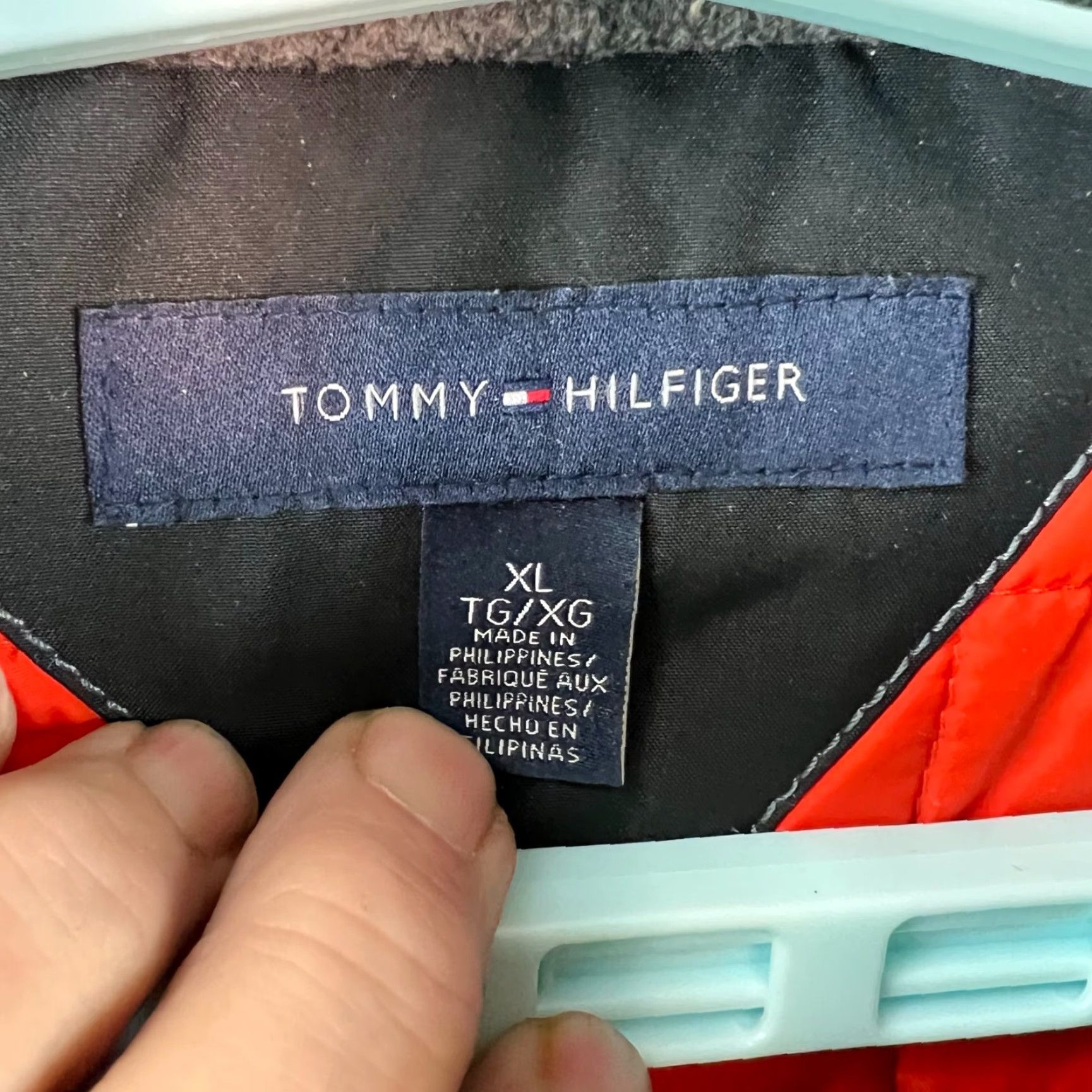 Tommy Hilfiger VINTAGE Tommy Hilfiger Lined Wind Breaker Jacket Mens XL Black Golf Casual Size US XL / EU 56 / 4 - 6 Thumbnail