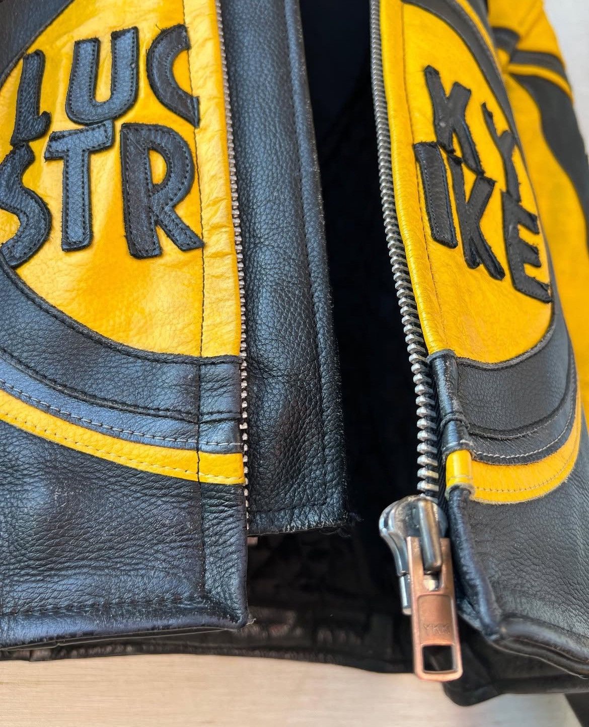 Genuine Leather × Marlboro ultra rare lucky strike marlboro ferrari usa america motors Size US L / EU 52-54 / 3 - 9 Thumbnail
