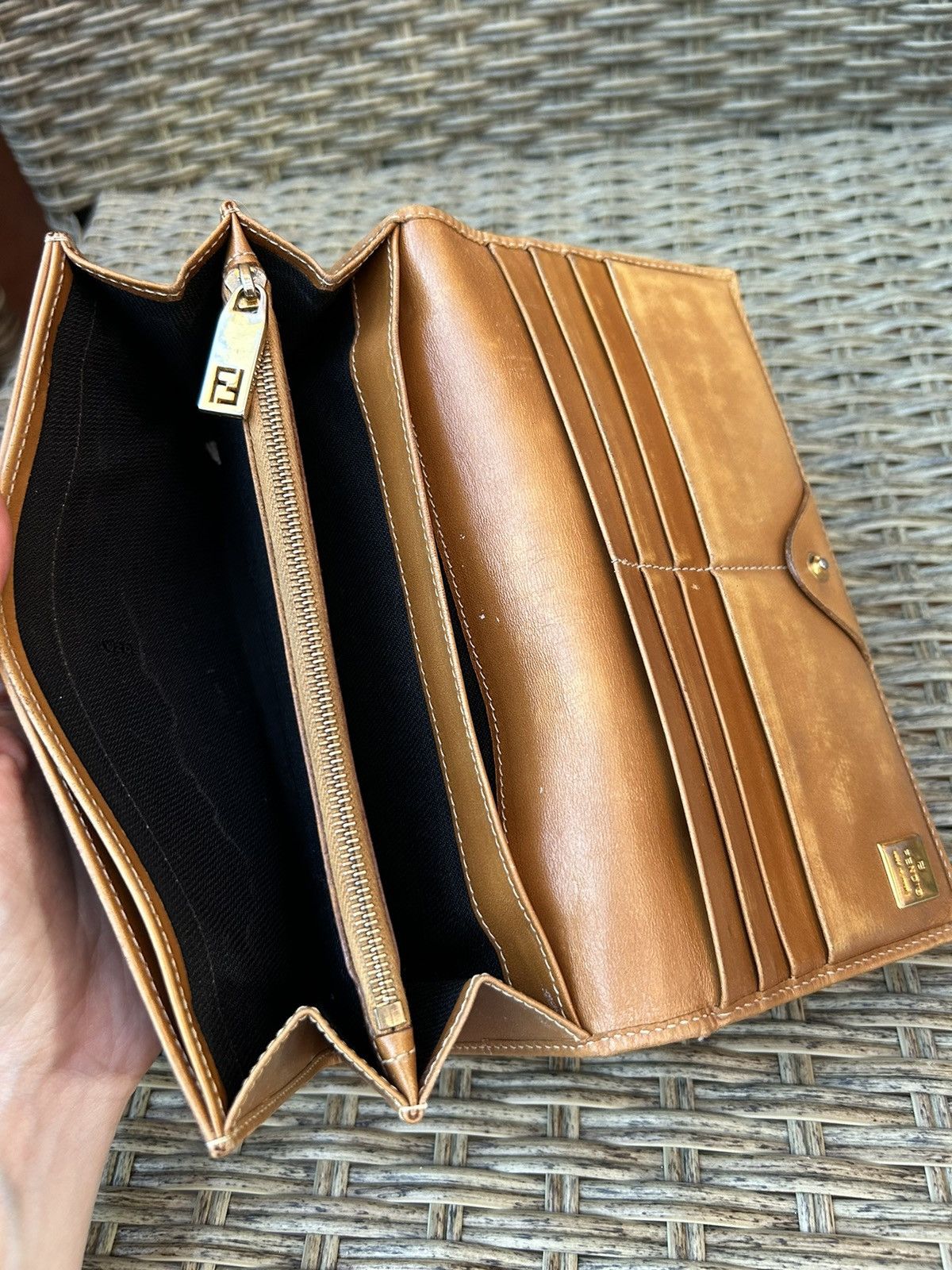 Fendi × Vintage Vintage Fendi Pequin Leather Long Wallet Made In Italy Size ONE SIZE - 9 Thumbnail