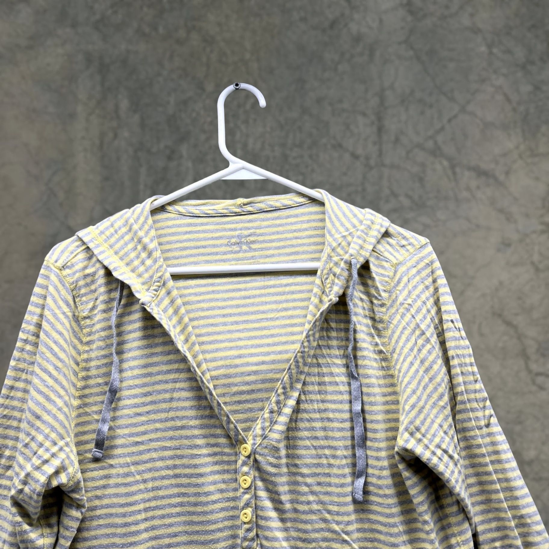Calvin Klein Calvin Klein Sweater Women Large Pullover Hooded Striped Yellow Gray Fleece Cotton Logo Long Sleeve Size L / US 10 / IT 46 - 1 Thumbnail