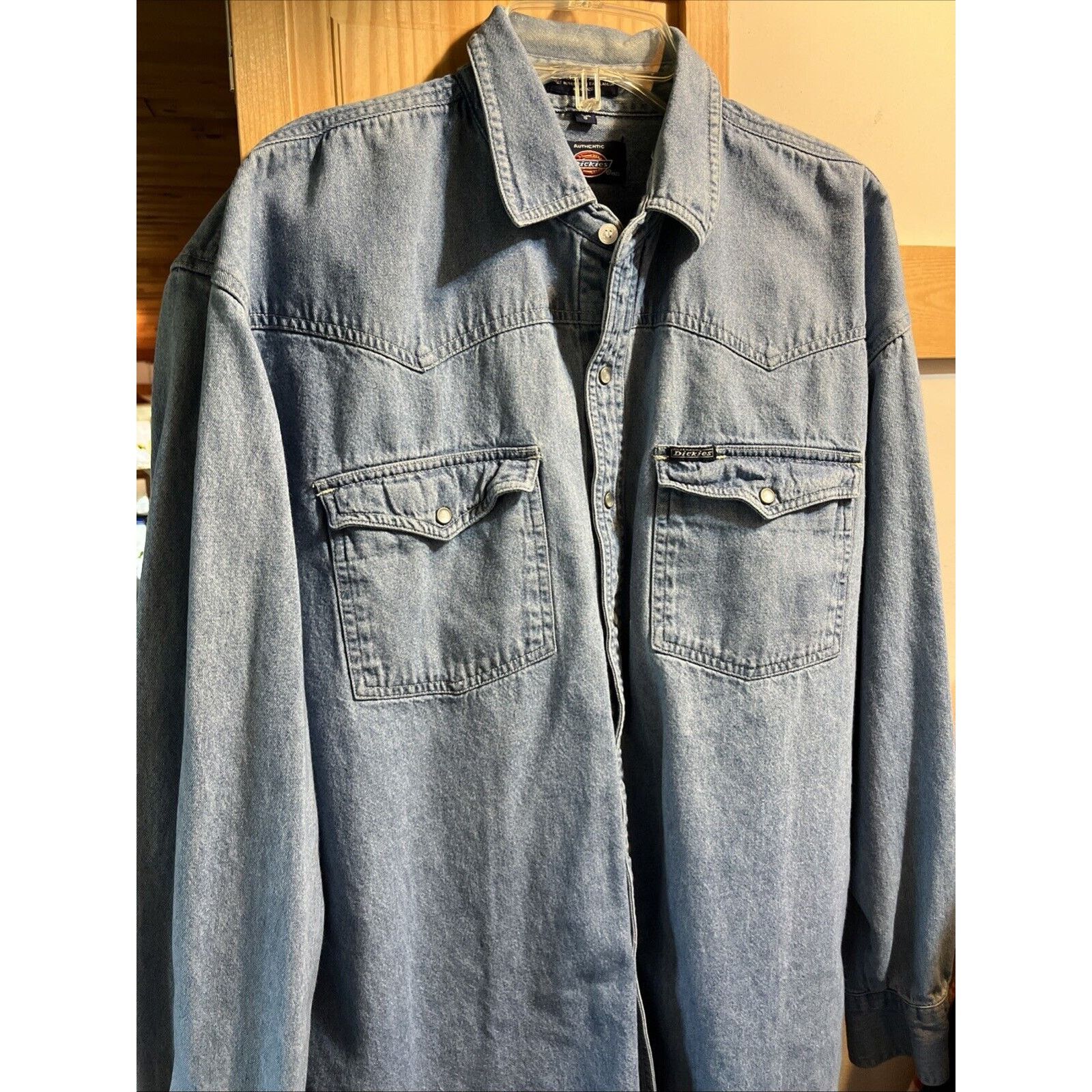Dickies Dickies Shirt Mens Large Blue Denim LS Workwear Cotton Dark Size US L / EU 52-54 / 3 - 2 Thumbnail
