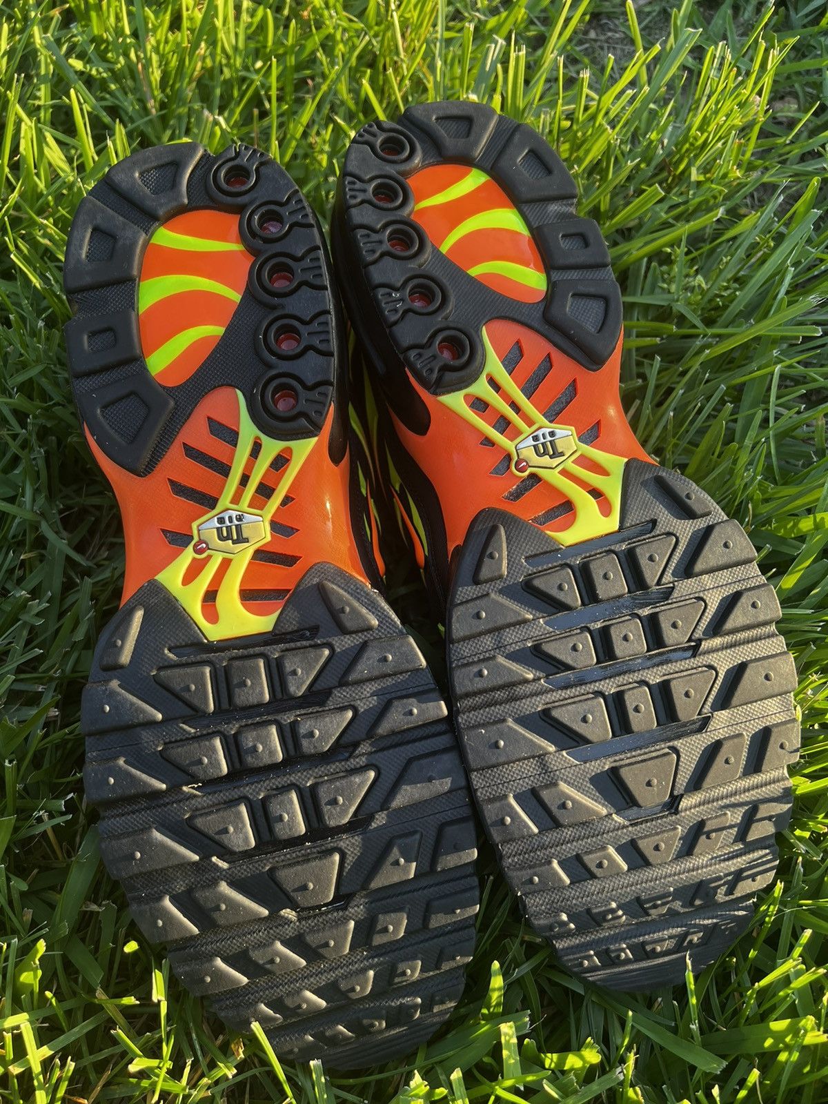 Nike NEW Nike Air Max Plus Orange Volt size 12 Mens Shoes Size US 12 / EU 45 - 10 Thumbnail